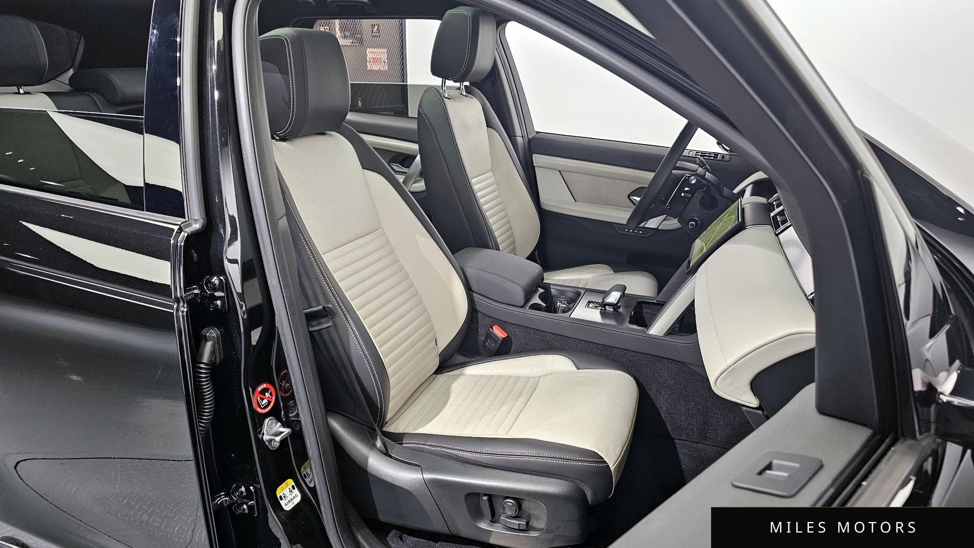 Land Rover 디스커버리 스포츠 2024 — миниатюра 12
