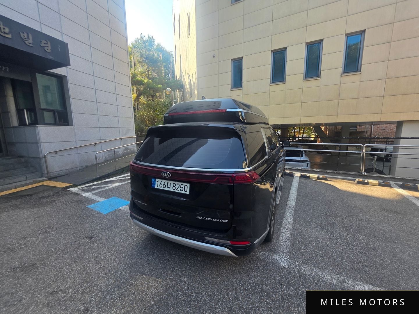 Kia Carnival 2021 — миниатюра 4