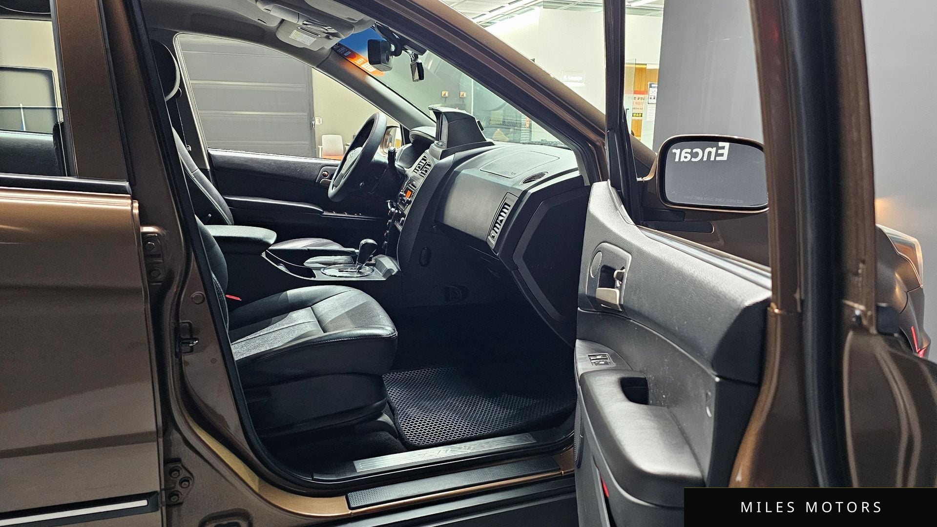 KG Mobility KORANDO 2015 — миниатюра 10