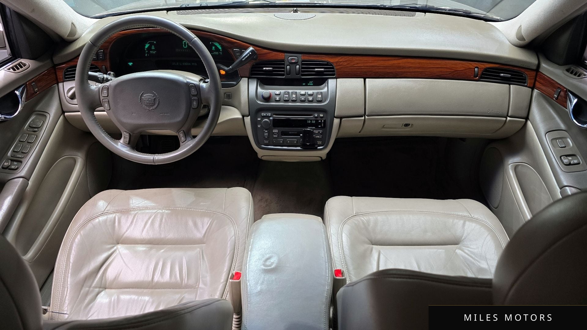 Cadillac DeVille 2001 — миниатюра 7