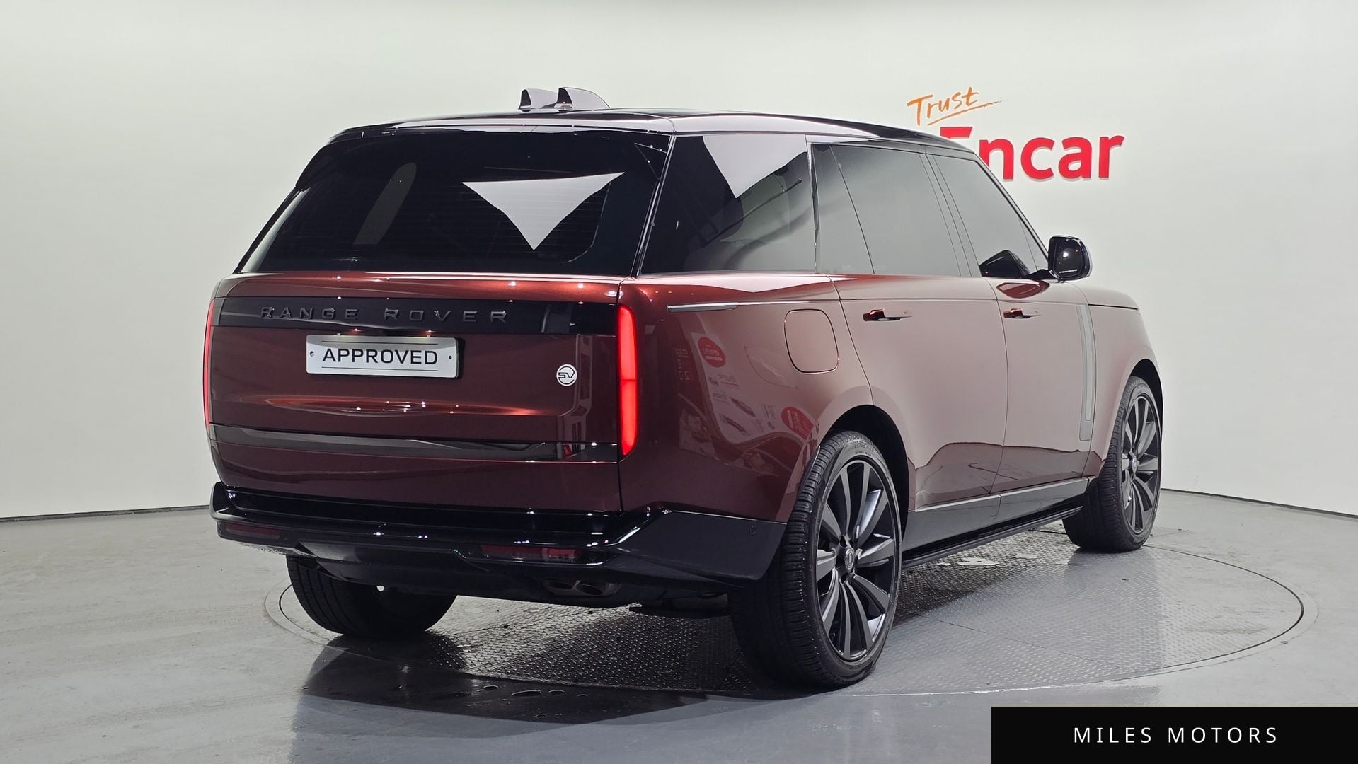 Land Rover Range Rover 2024 — миниатюра 2
