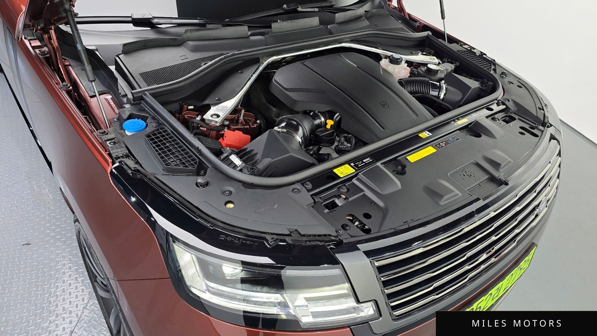 Land Rover Range Rover 2024 — миниатюра 10