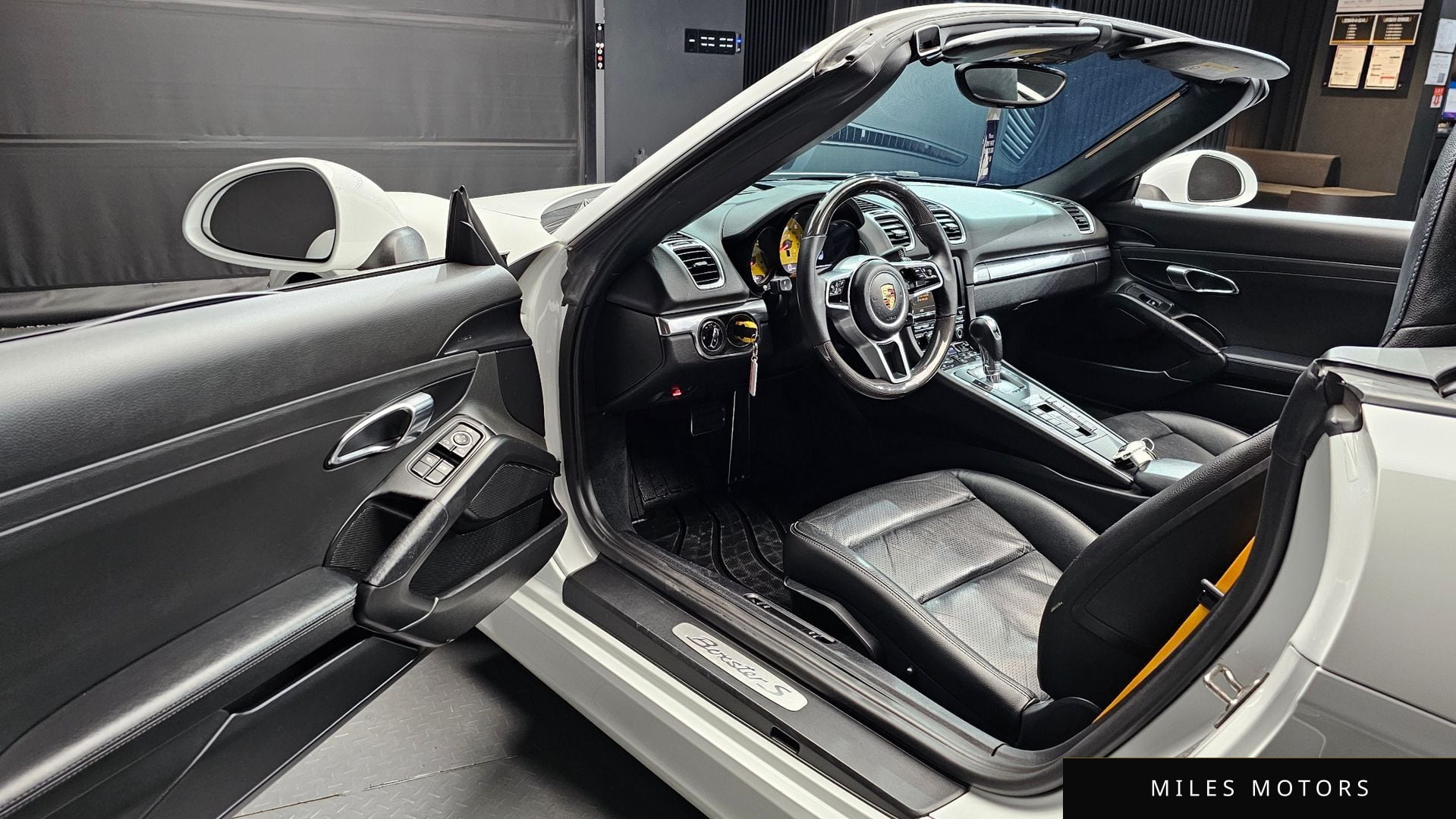 Porsche Boxster 2015 — миниатюра 11