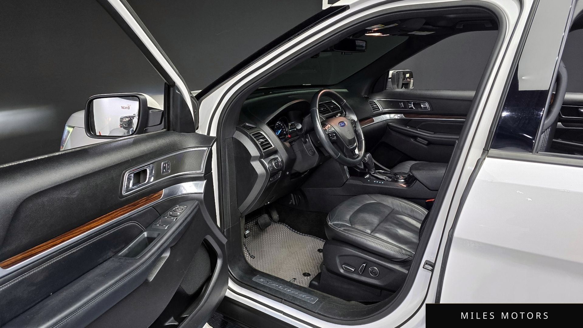 Ford Explorer 2018 — миниатюра 11