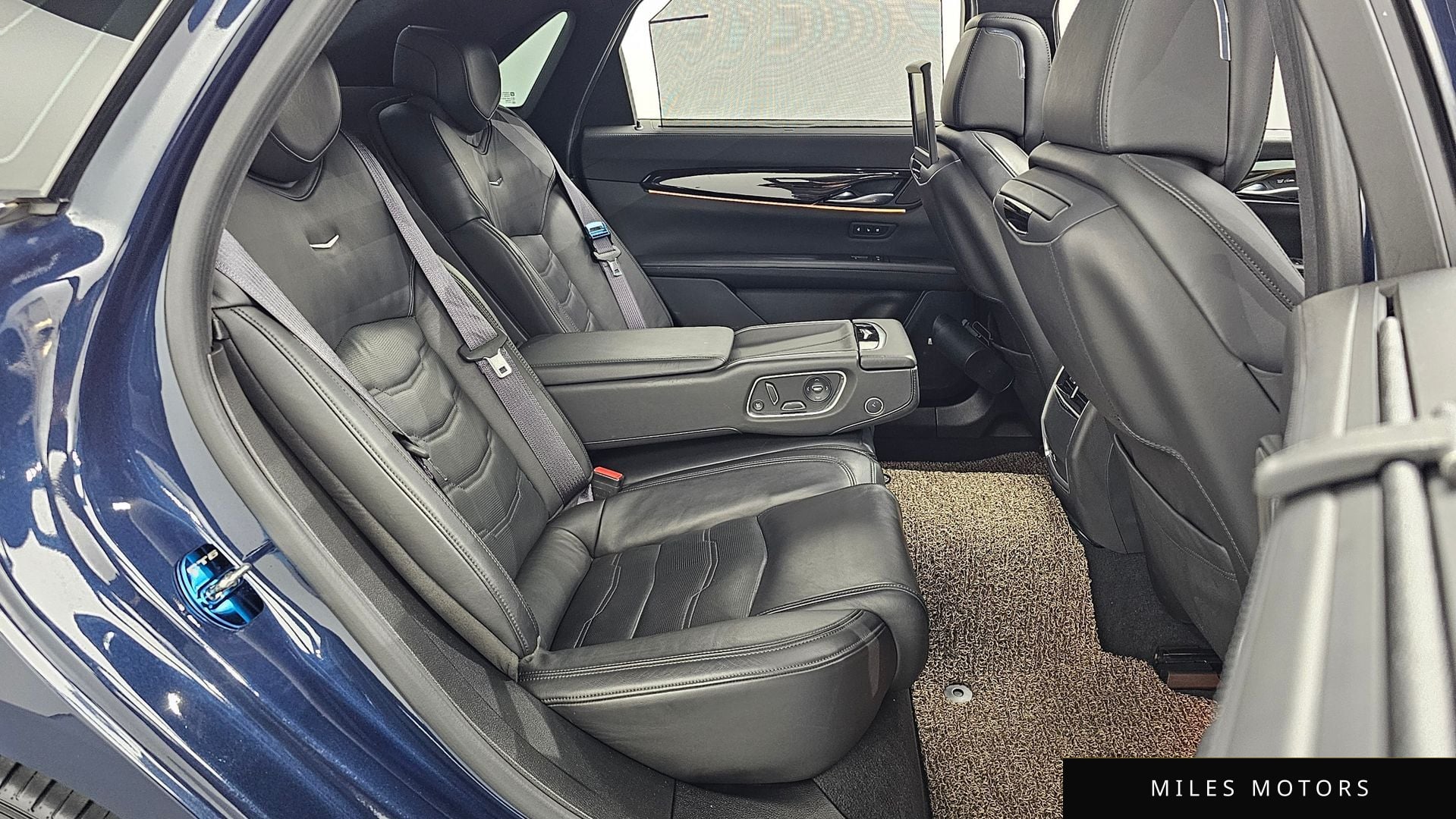 Cadillac CT6 2017 — миниатюра 12