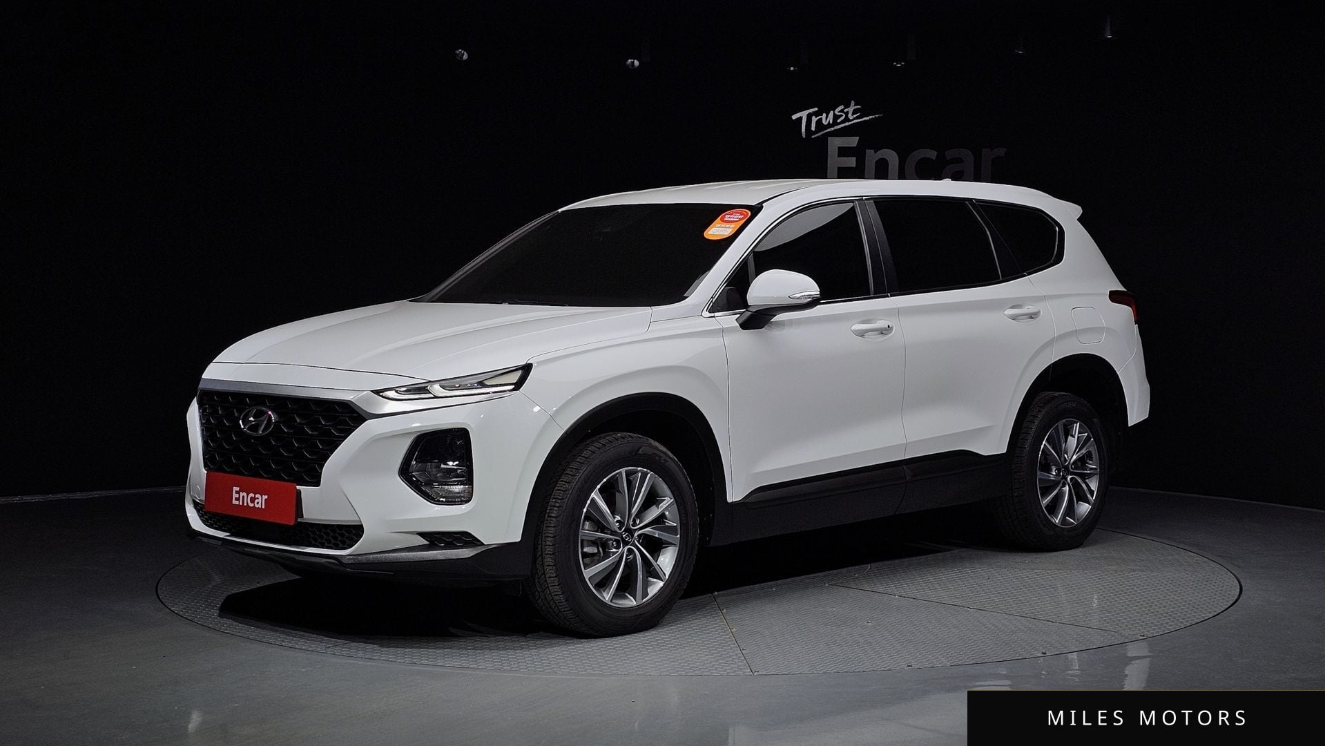 Hyundai Santafe 2019 — фото 1 из 12