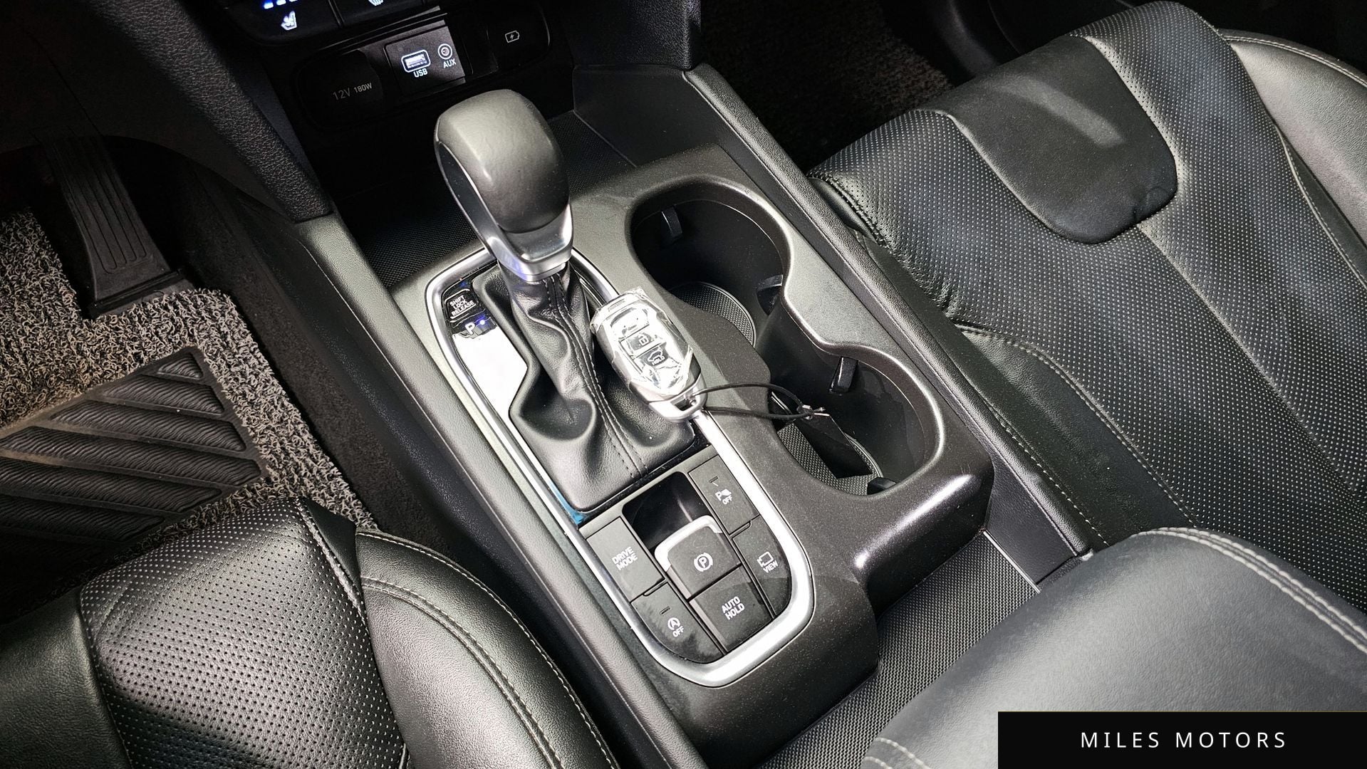 Hyundai Santafe 2019 — миниатюра 9