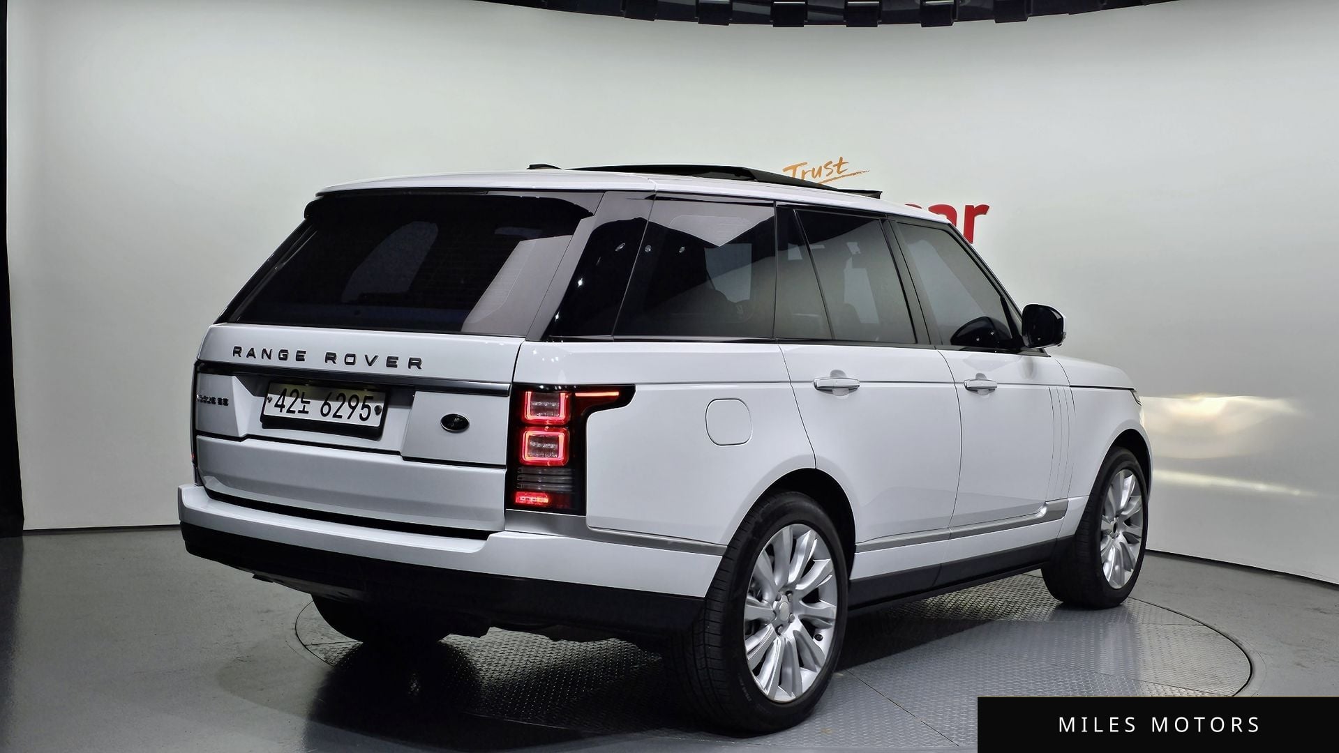 Land Rover Range Rover 2014 — миниатюра 2