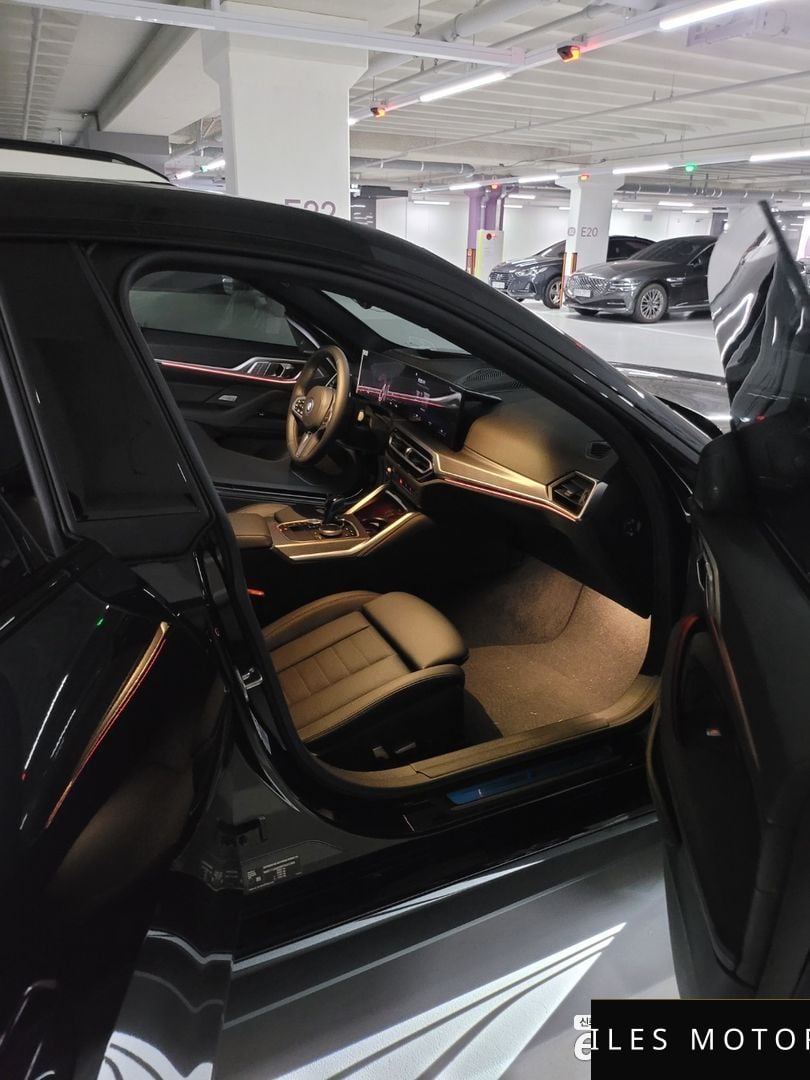 BMW i4 2023 — миниатюра 9