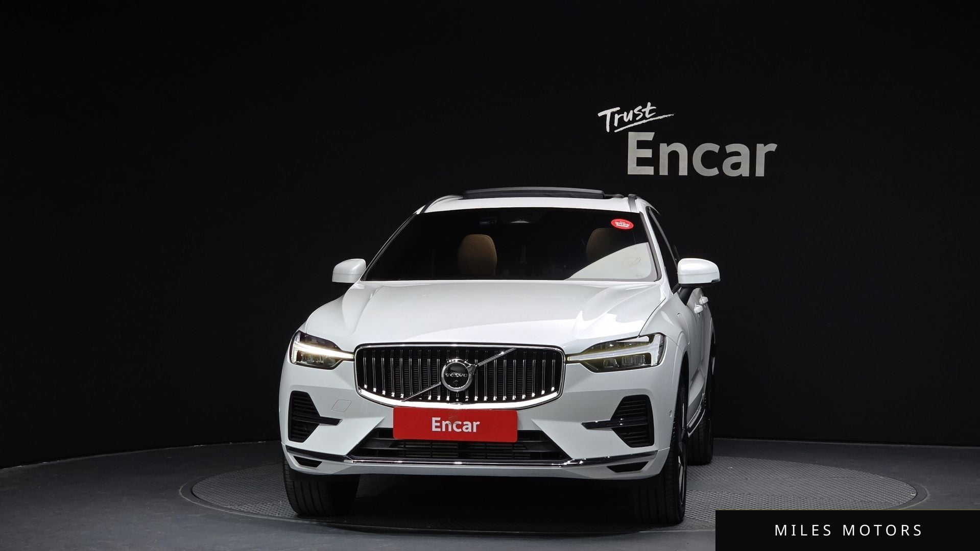 Volvo XC60 2025 — миниатюра 3