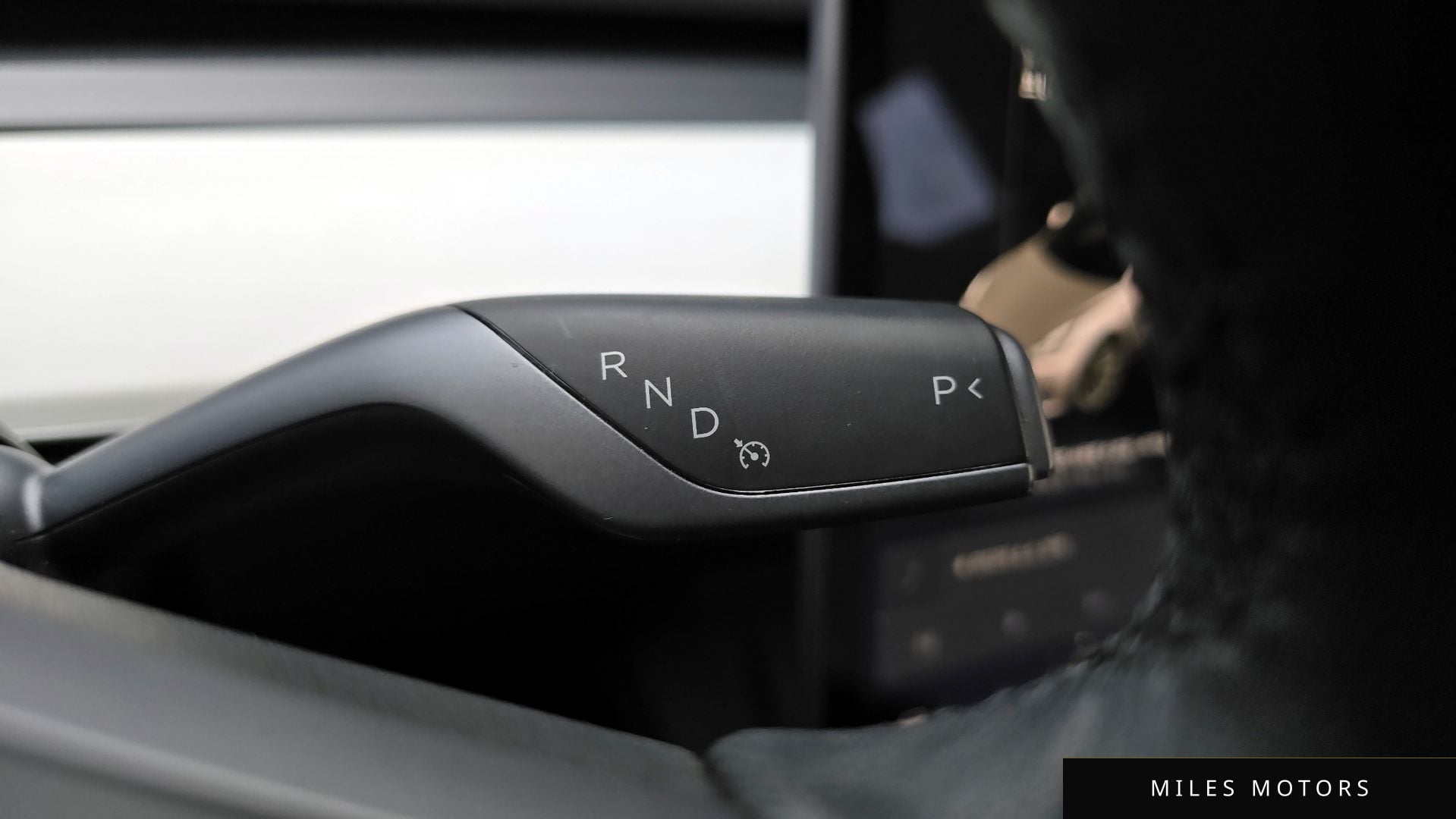 Tesla Model 3 2021 — миниатюра 9