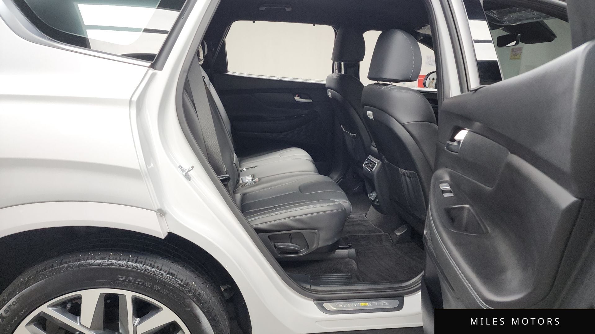 Hyundai Santafe 2023 — миниатюра 12