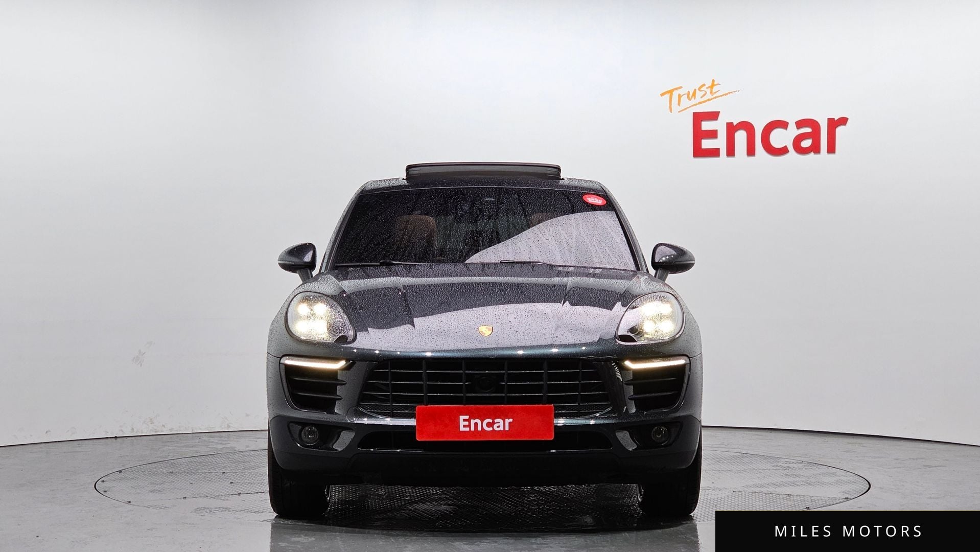 Porsche Macan 2018 — миниатюра 3