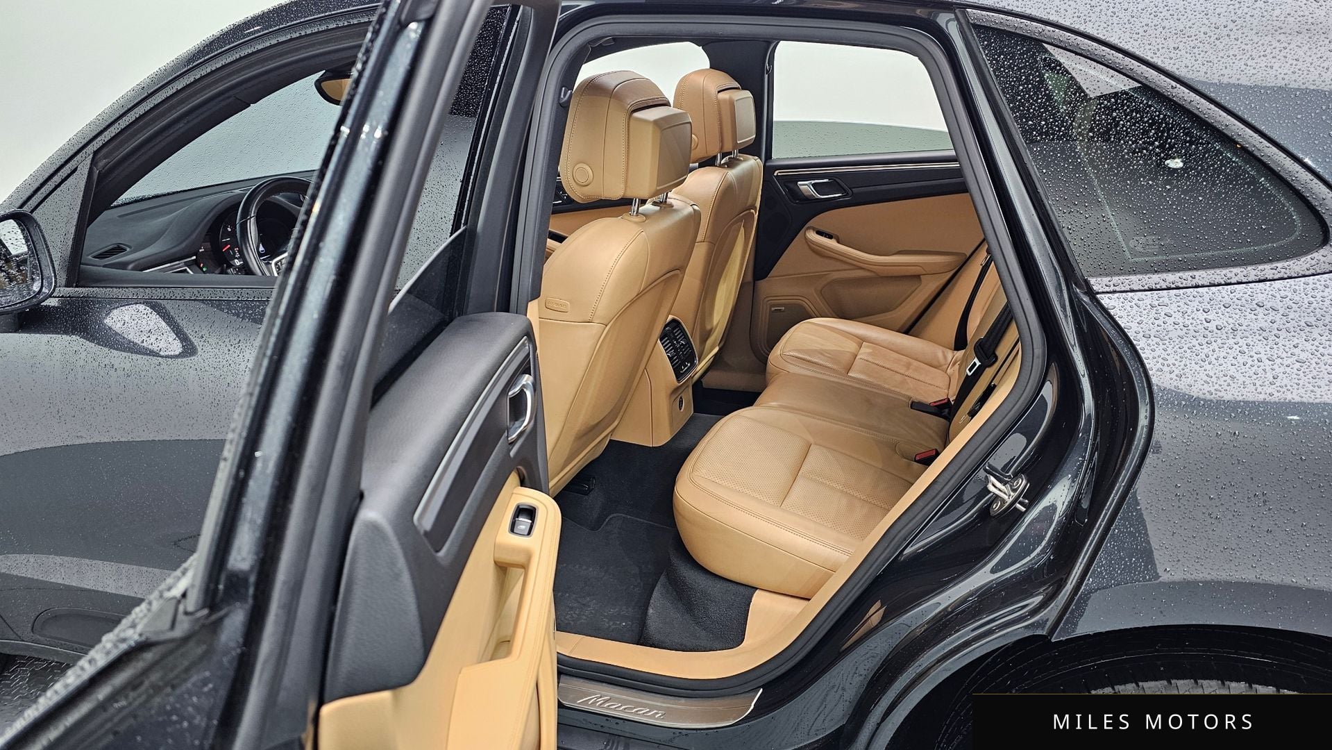 Porsche Macan 2018 — миниатюра 12