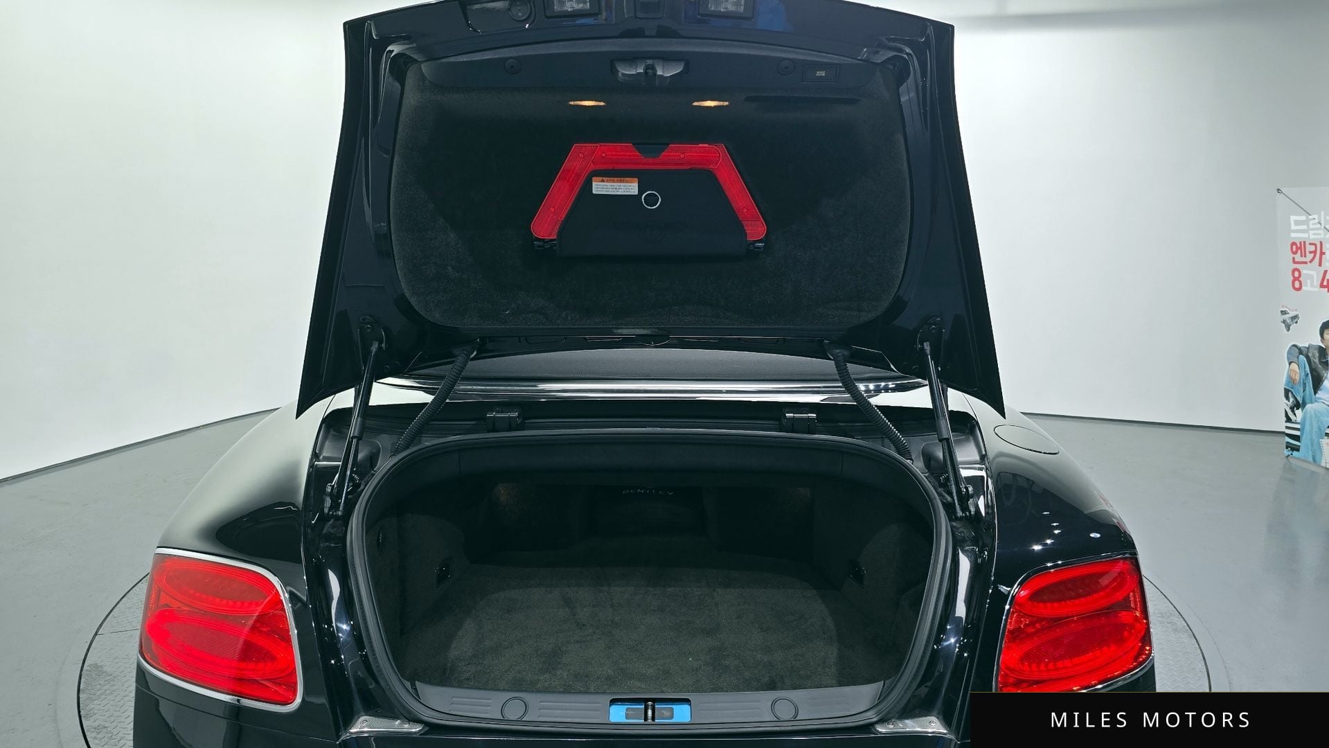 Bentley Continental GT 2014 — миниатюра 20
