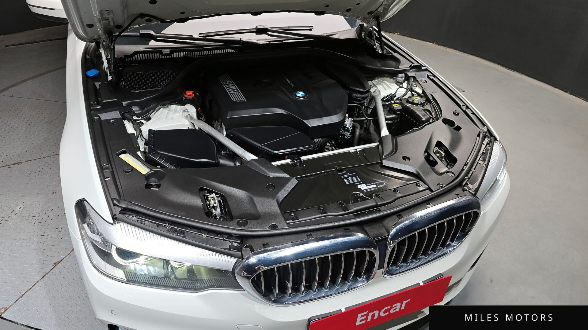 BMW 5 Series (G30) 2018 — миниатюра 6