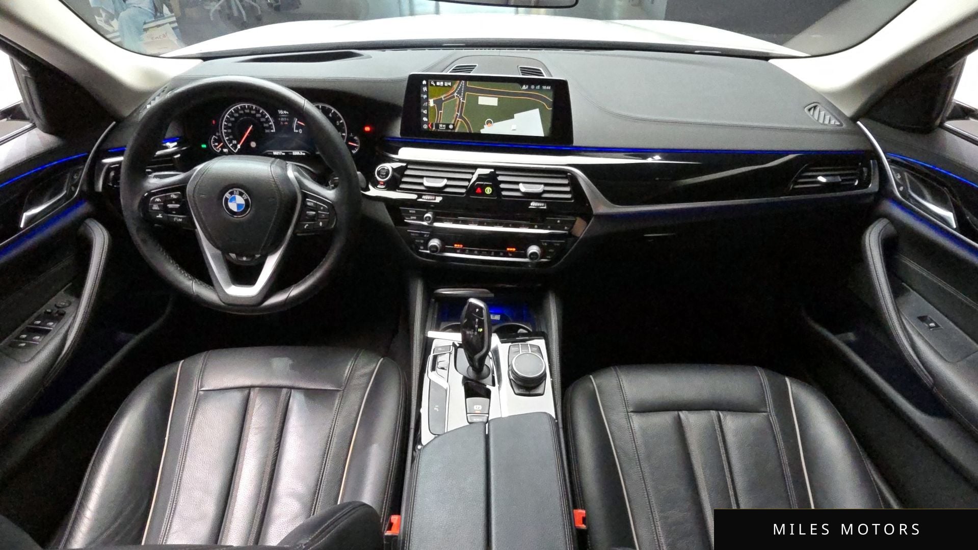 BMW 5 Series (G30) 2018 — миниатюра 7
