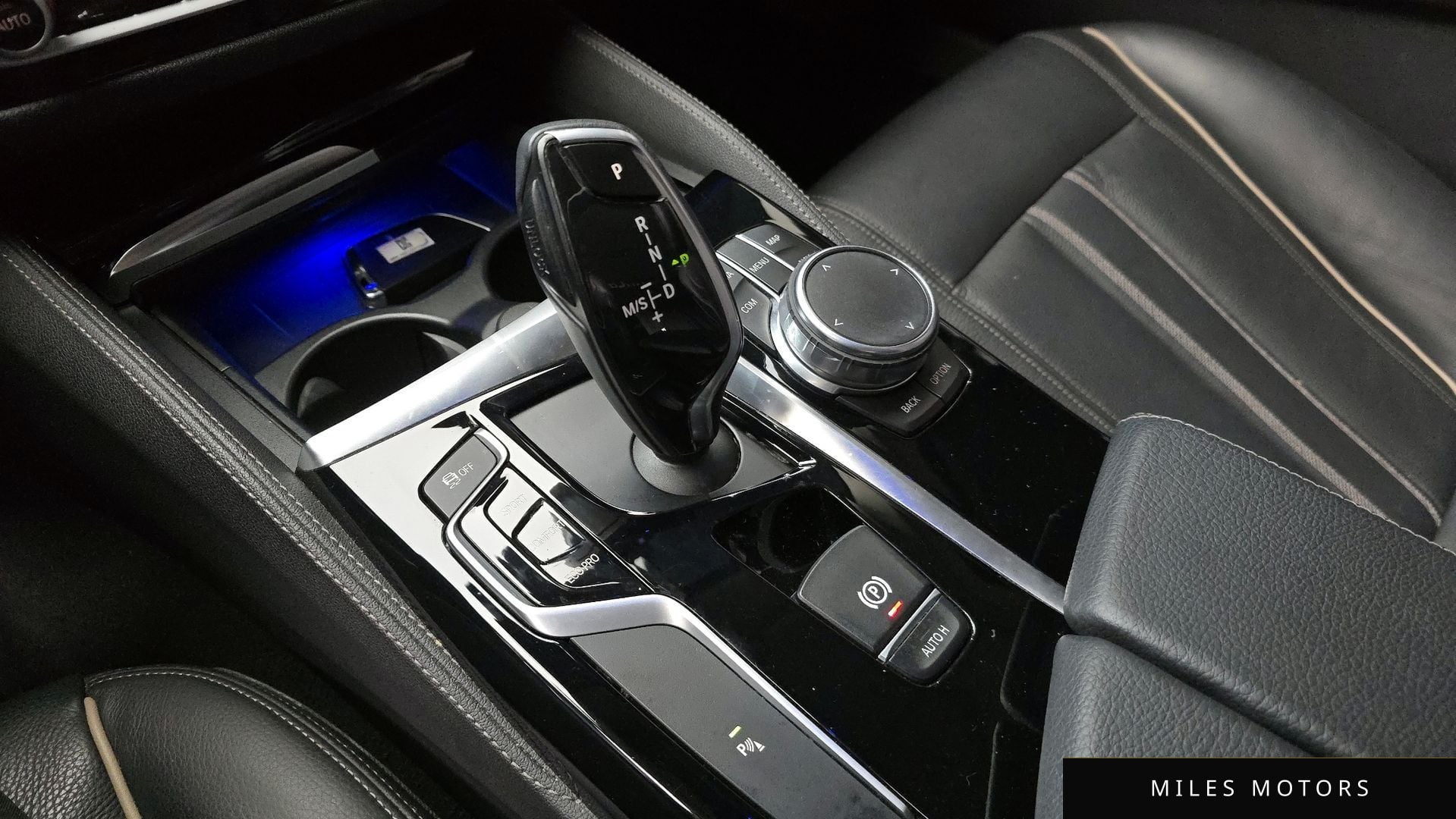 BMW 5 Series (G30) 2018 — миниатюра 9
