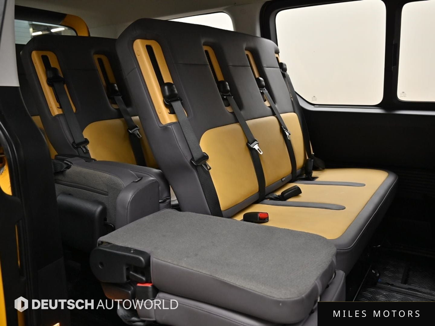 Hyundai Staria 2023 — миниатюра 12