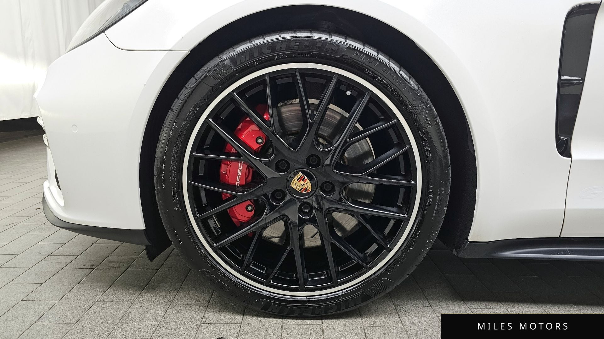 Porsche Panamera 2021 — миниатюра 5