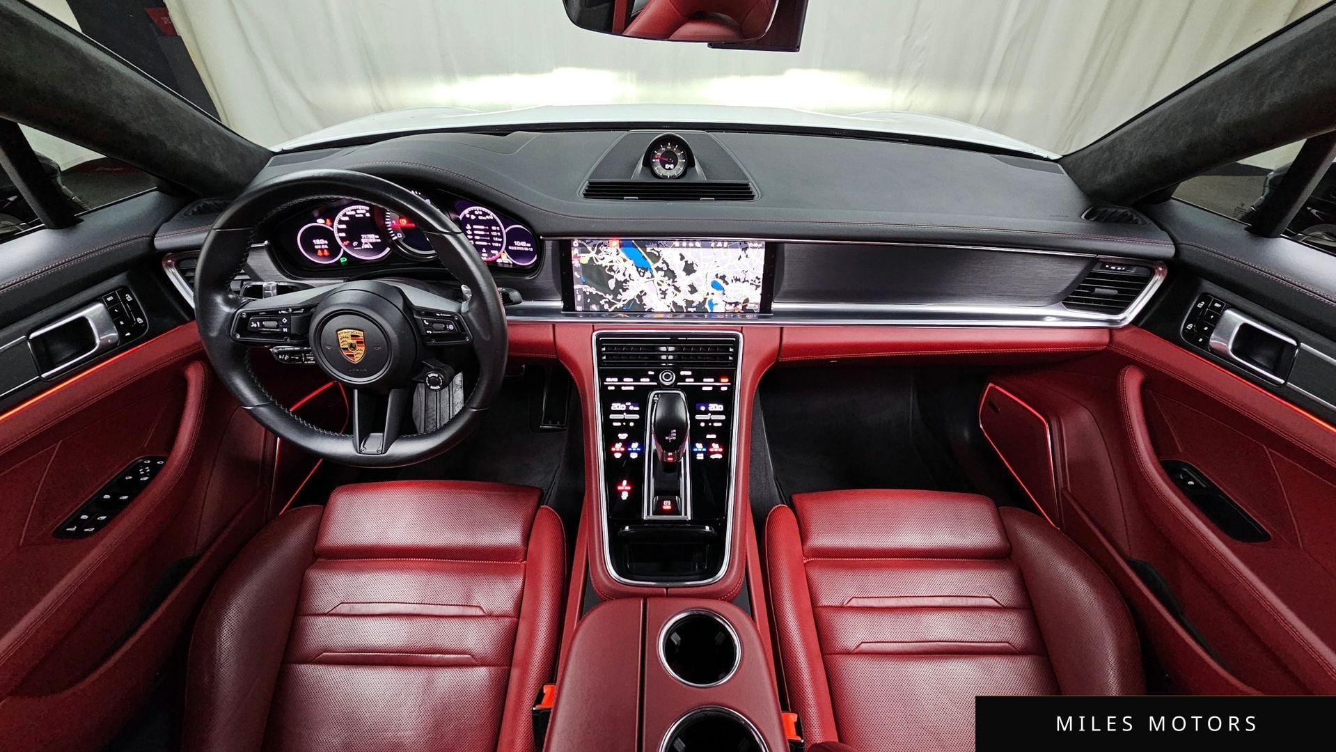 Porsche Panamera 2021 — миниатюра 7