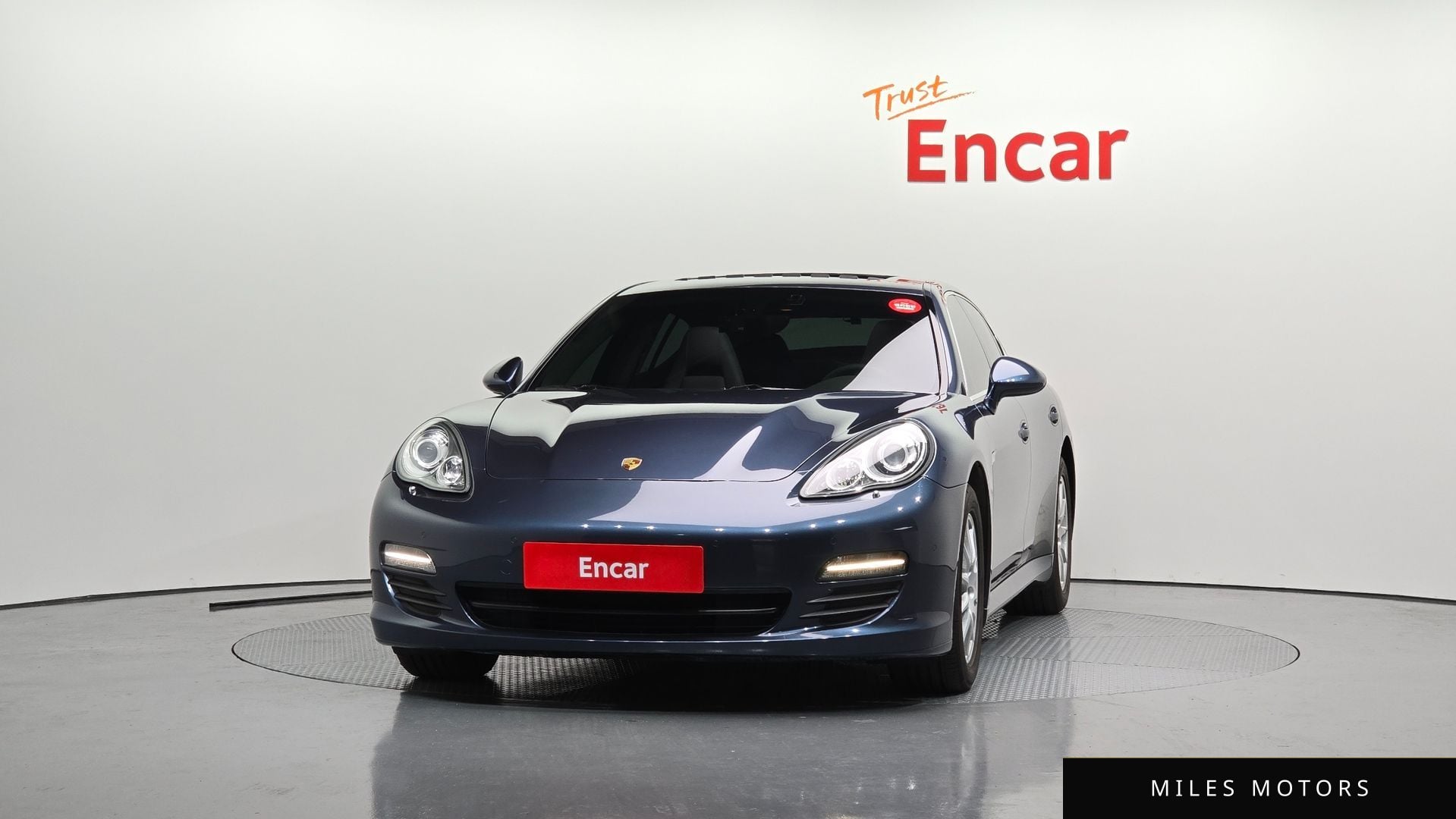 Porsche Panamera 2010 — миниатюра 3