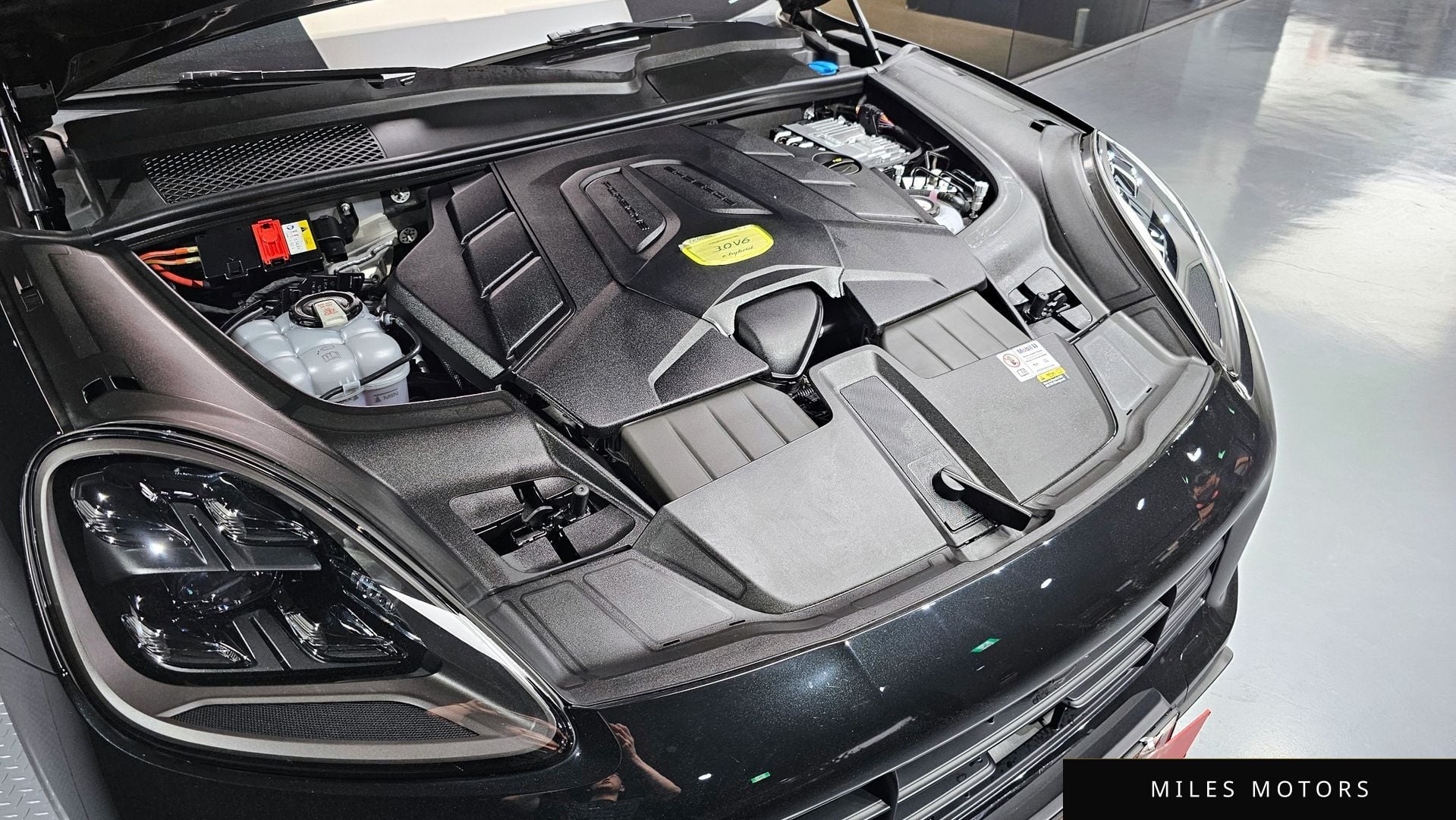 Porsche 카이엔 (PO536) 2023 — миниатюра 6