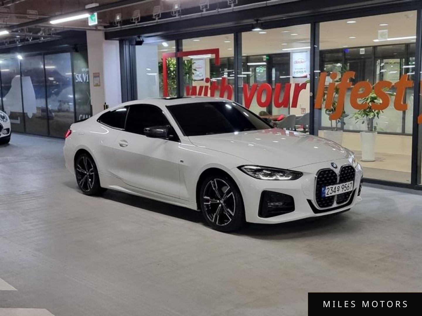 BMW 4 Series (G22) 2023 — миниатюра 2