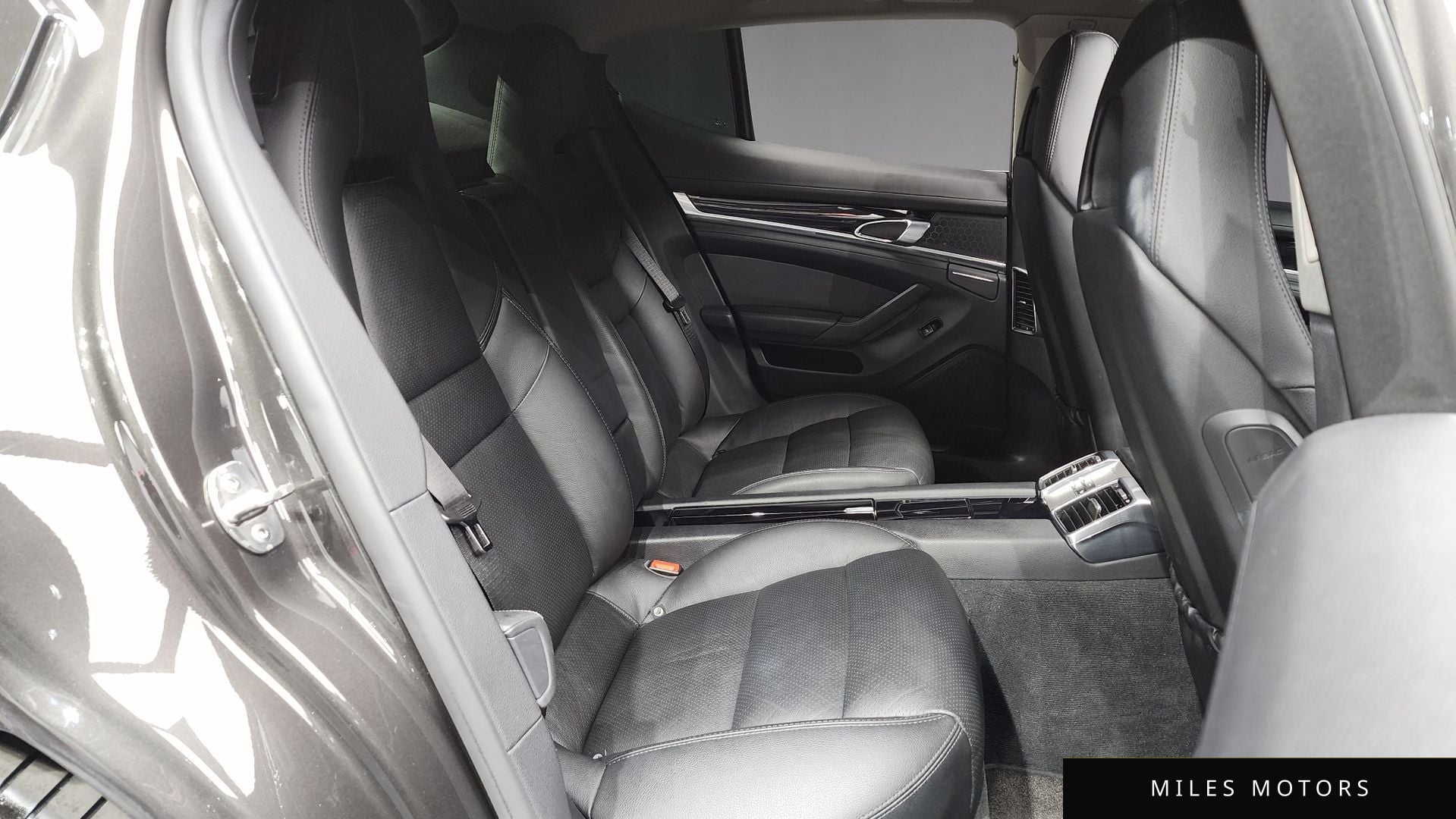 Porsche Panamera 2012 — миниатюра 12