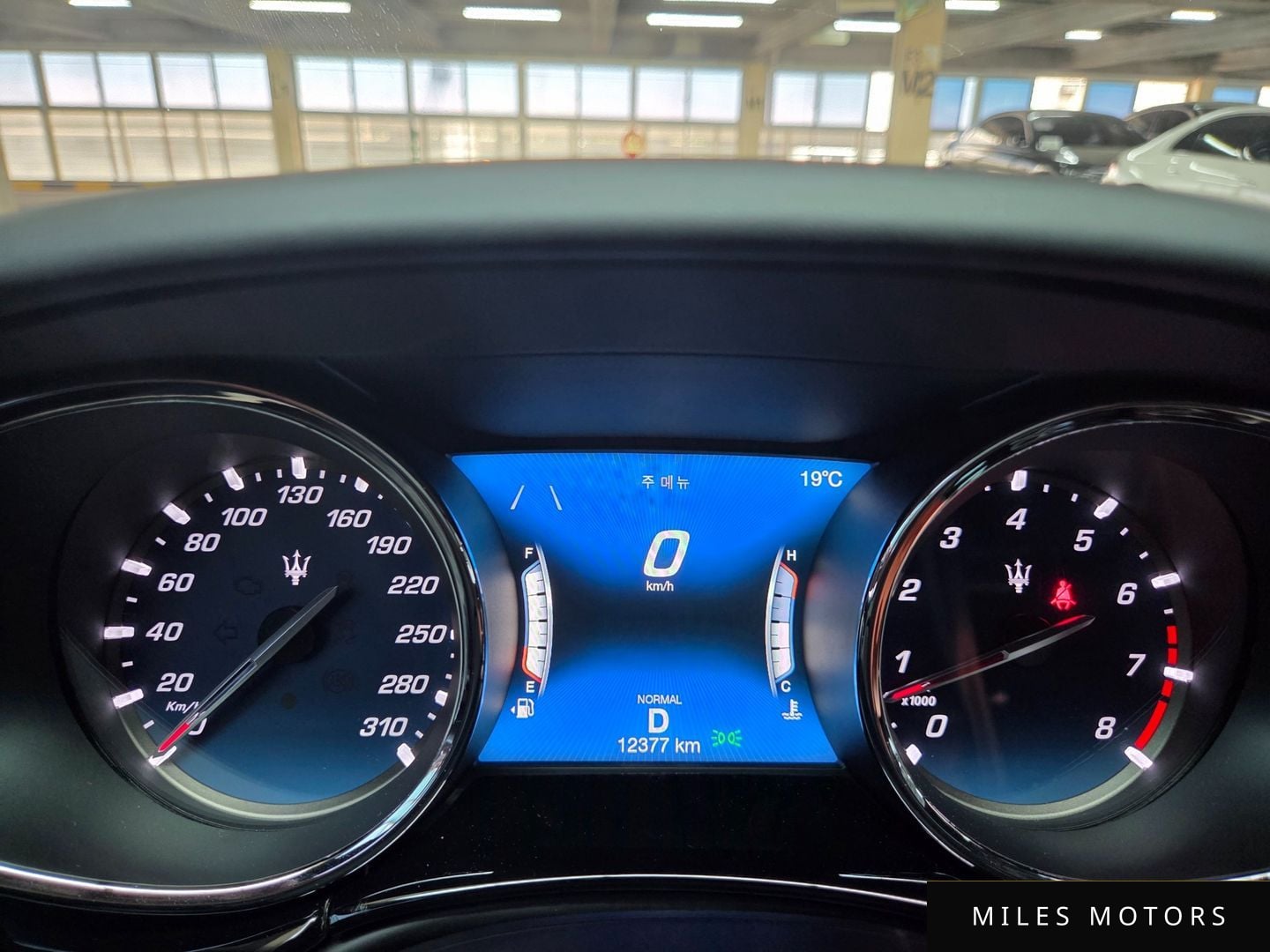 Maserati Quattroporte 2019 — миниатюра 8