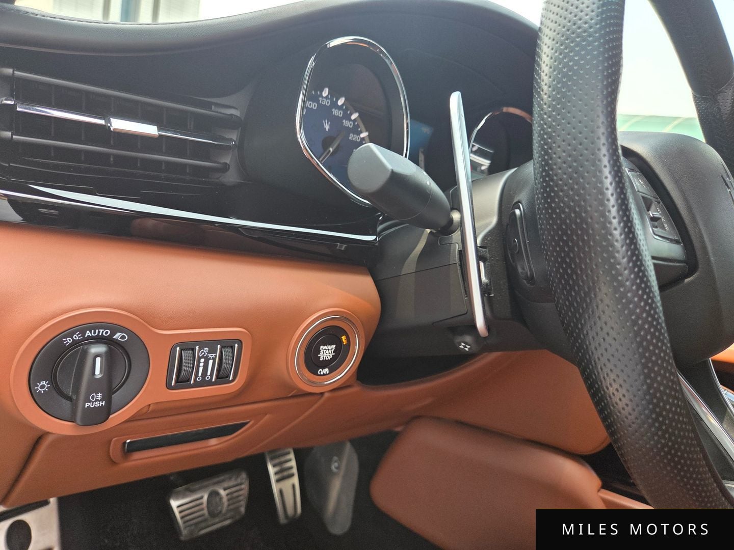 Maserati Quattroporte 2019 — миниатюра 9