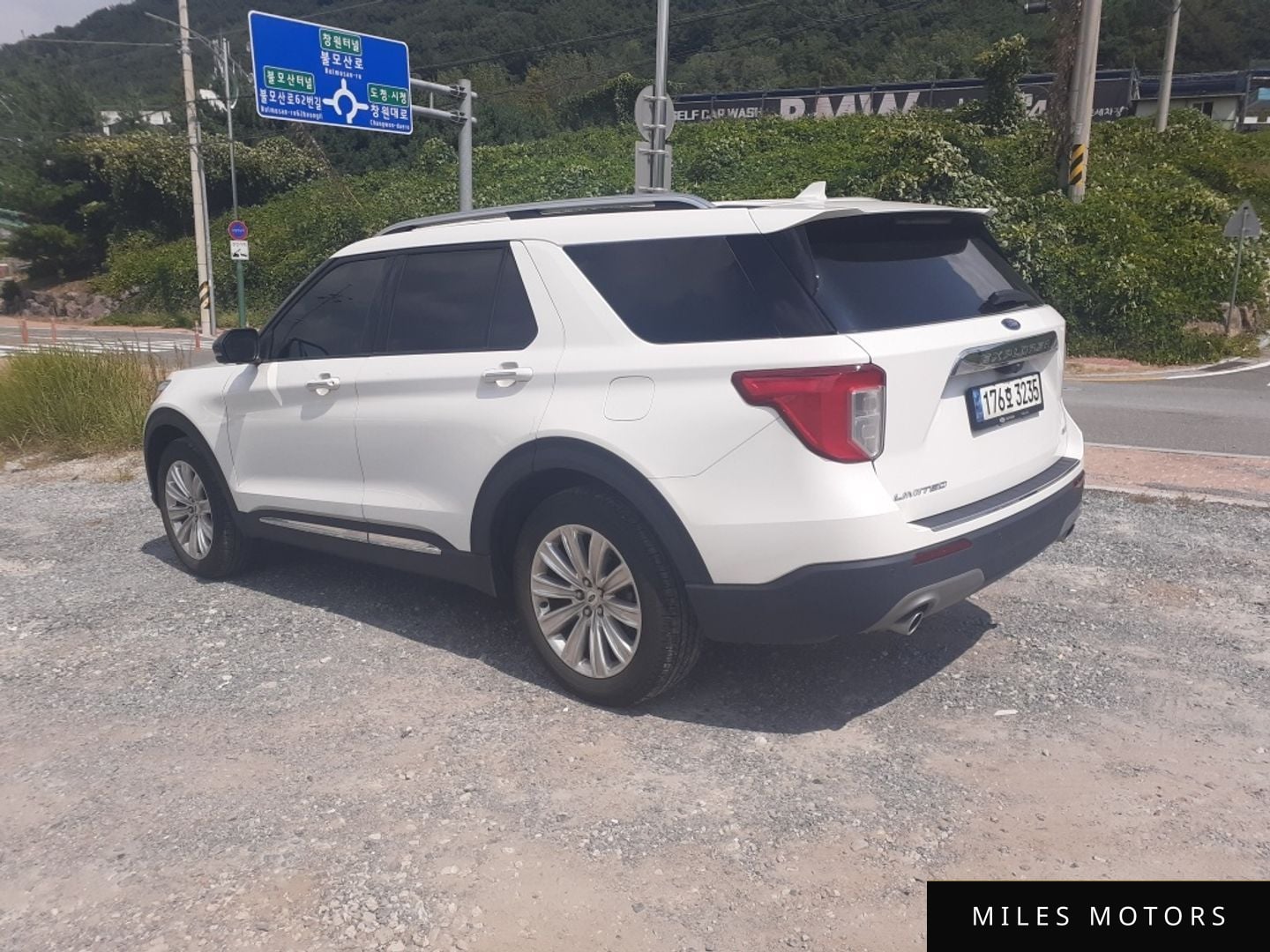 Ford Explorer 2022 — миниатюра 5