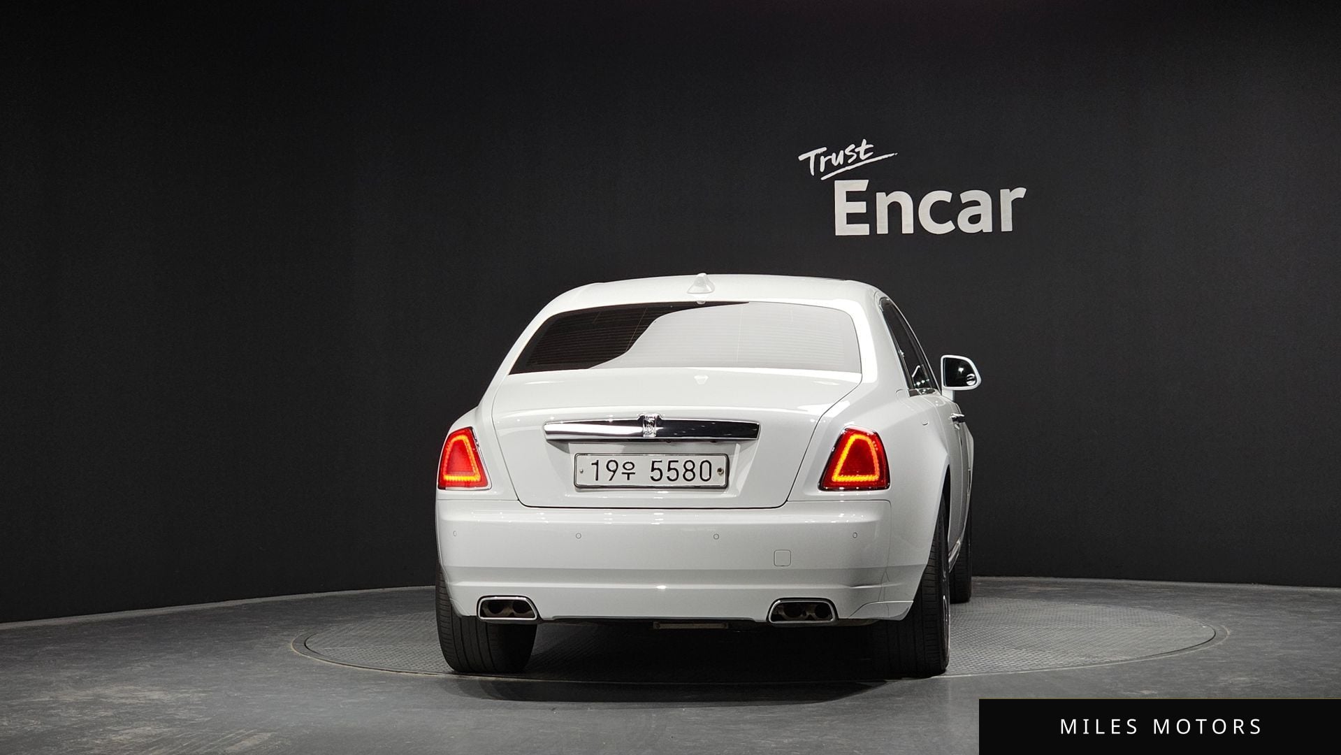 Rolls-Royce 고스트 2019 — миниатюра 4