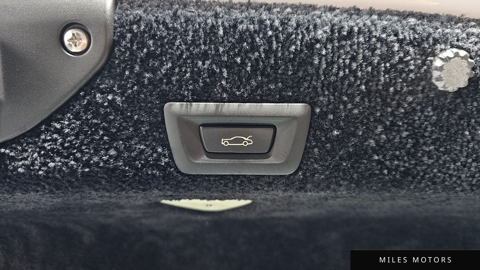 Rolls-Royce 고스트 2019 — миниатюра 20