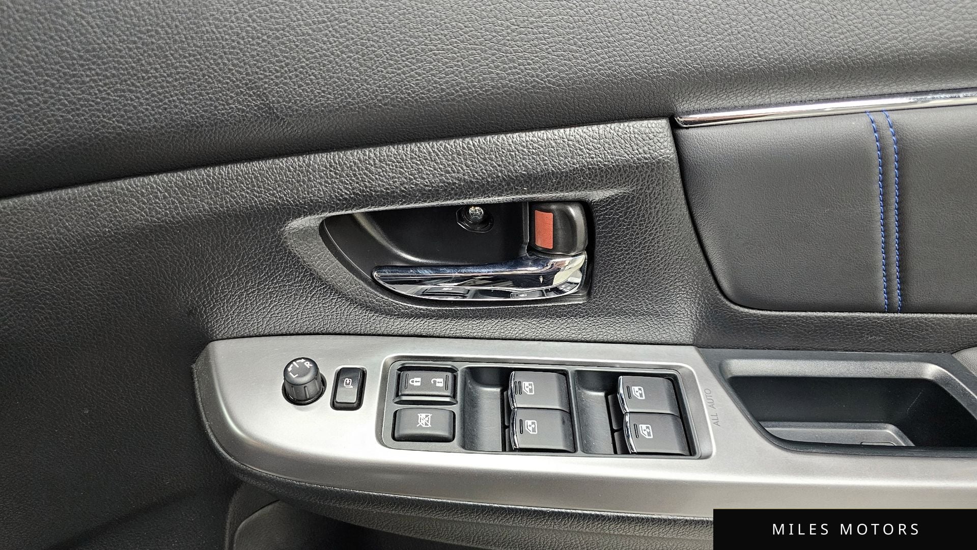 Subaru 레보그 2015 — миниатюра 14