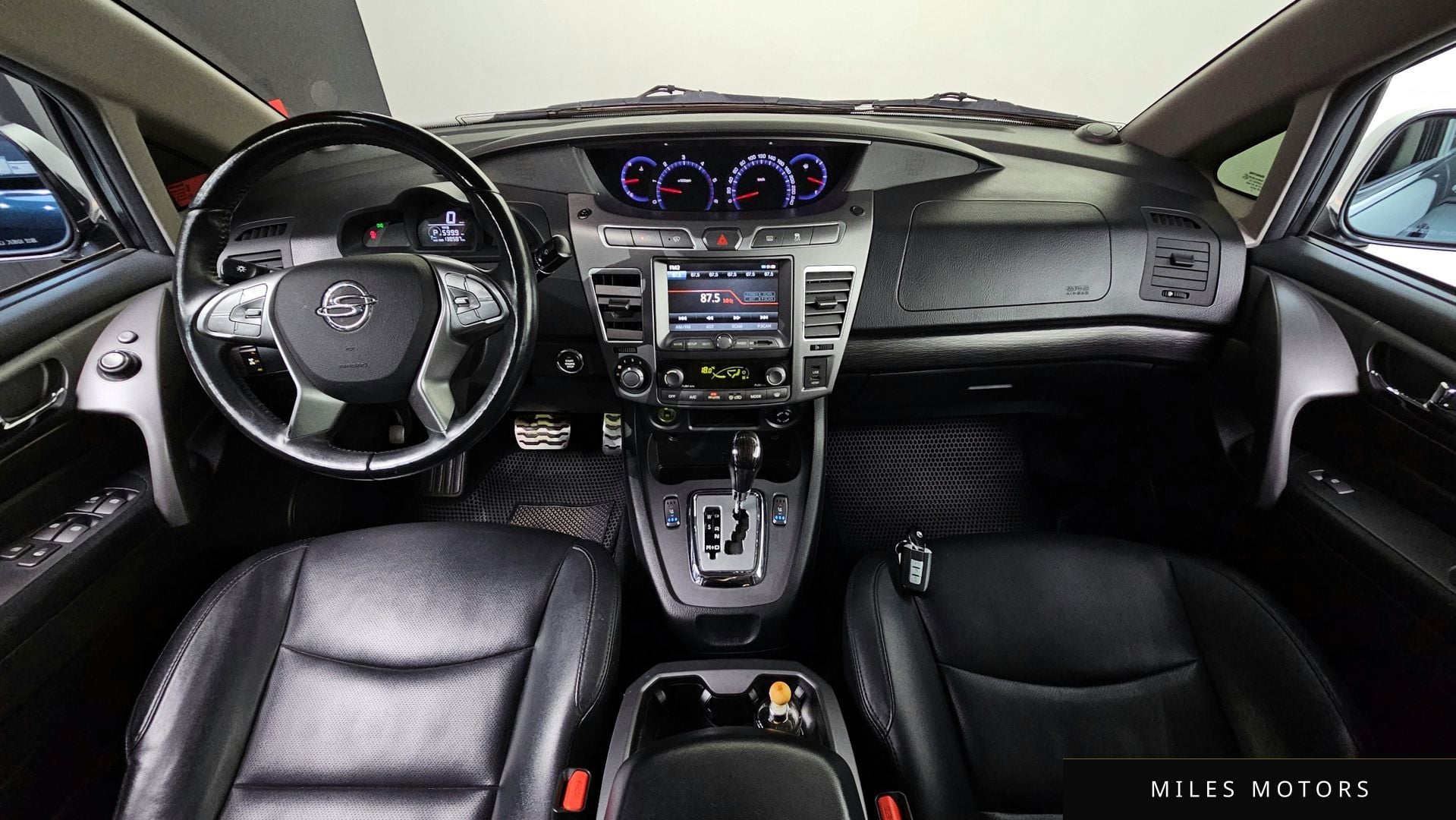 KG Mobility KORANDO 2017 — миниатюра 7