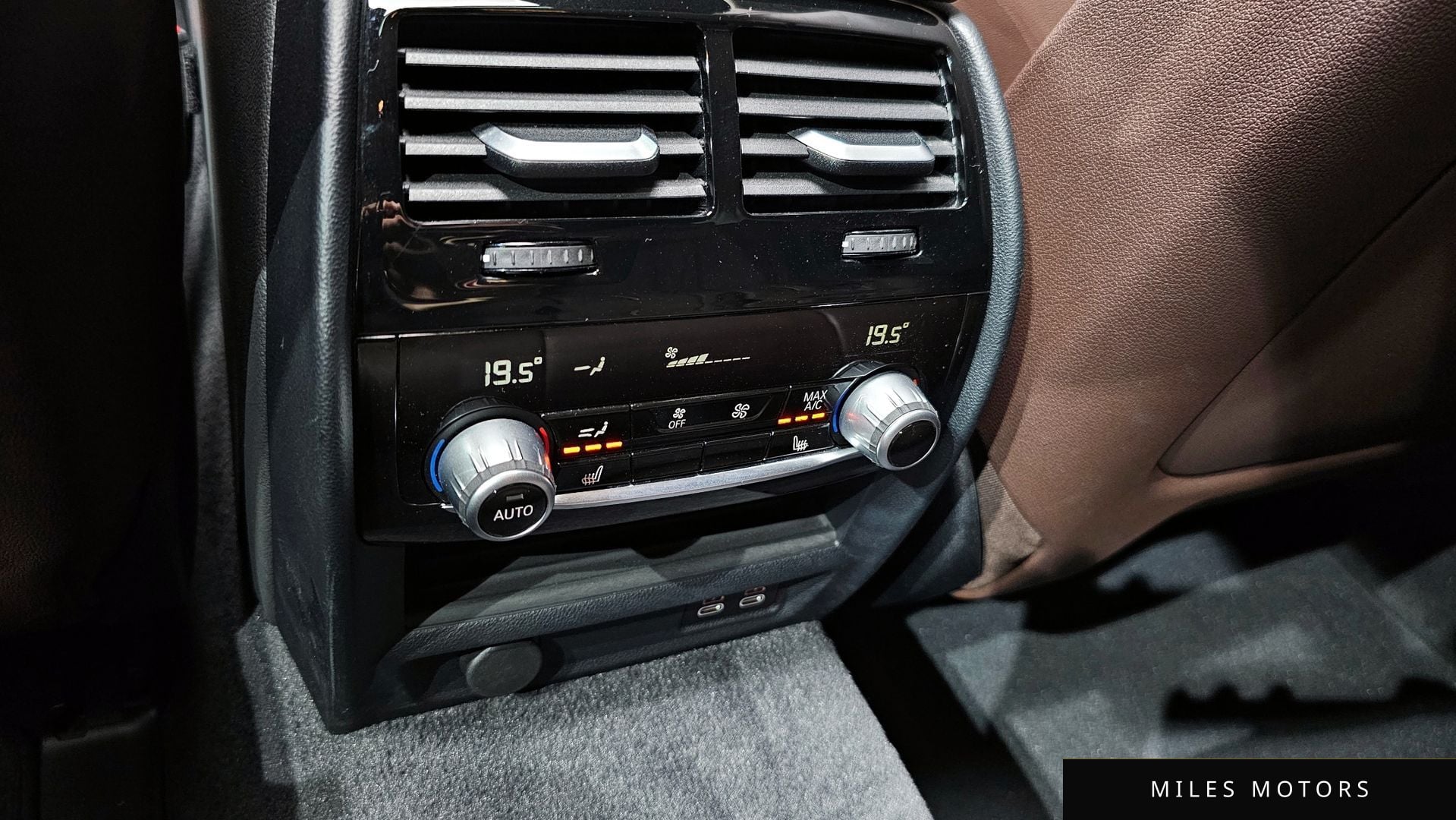 BMW 5 Series (G30) 2021 — миниатюра 17