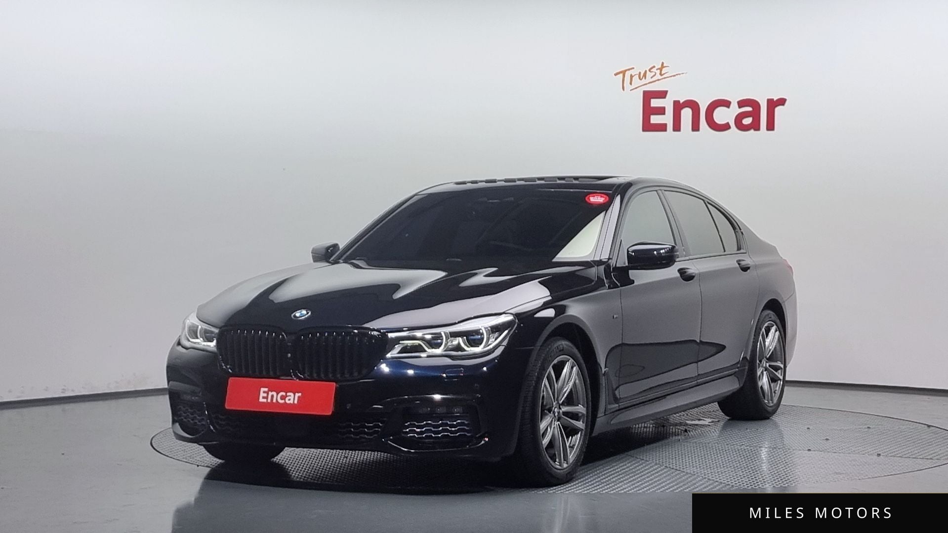 BMW 7 Series (G11) 2016 — фото 1 из 12