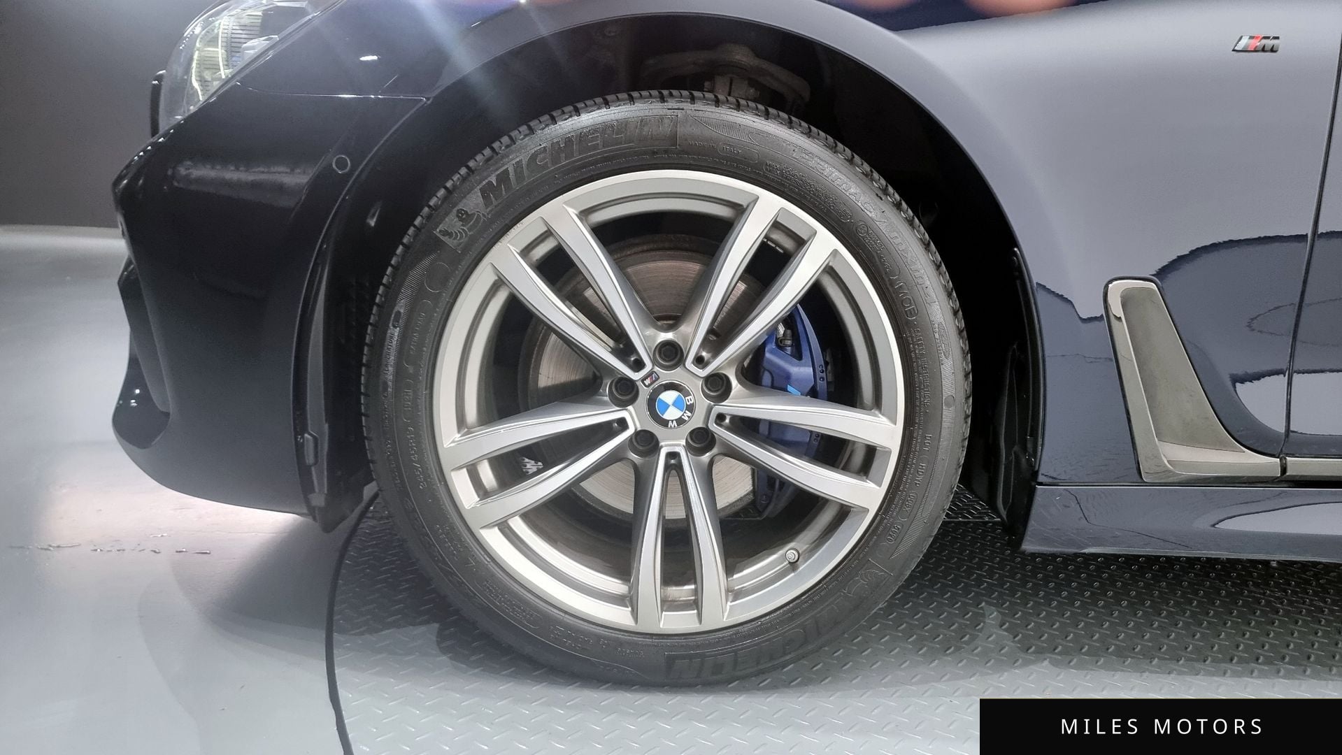 BMW 7 Series (G11) 2016 — миниатюра 5