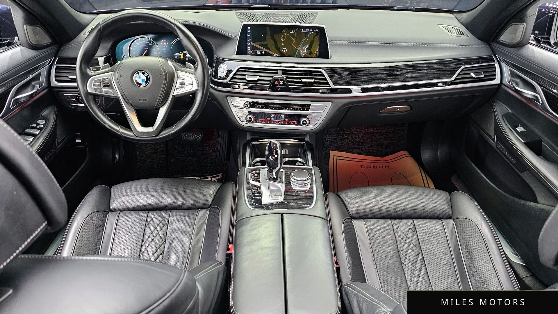 BMW 7 Series (G11) 2016 — миниатюра 7