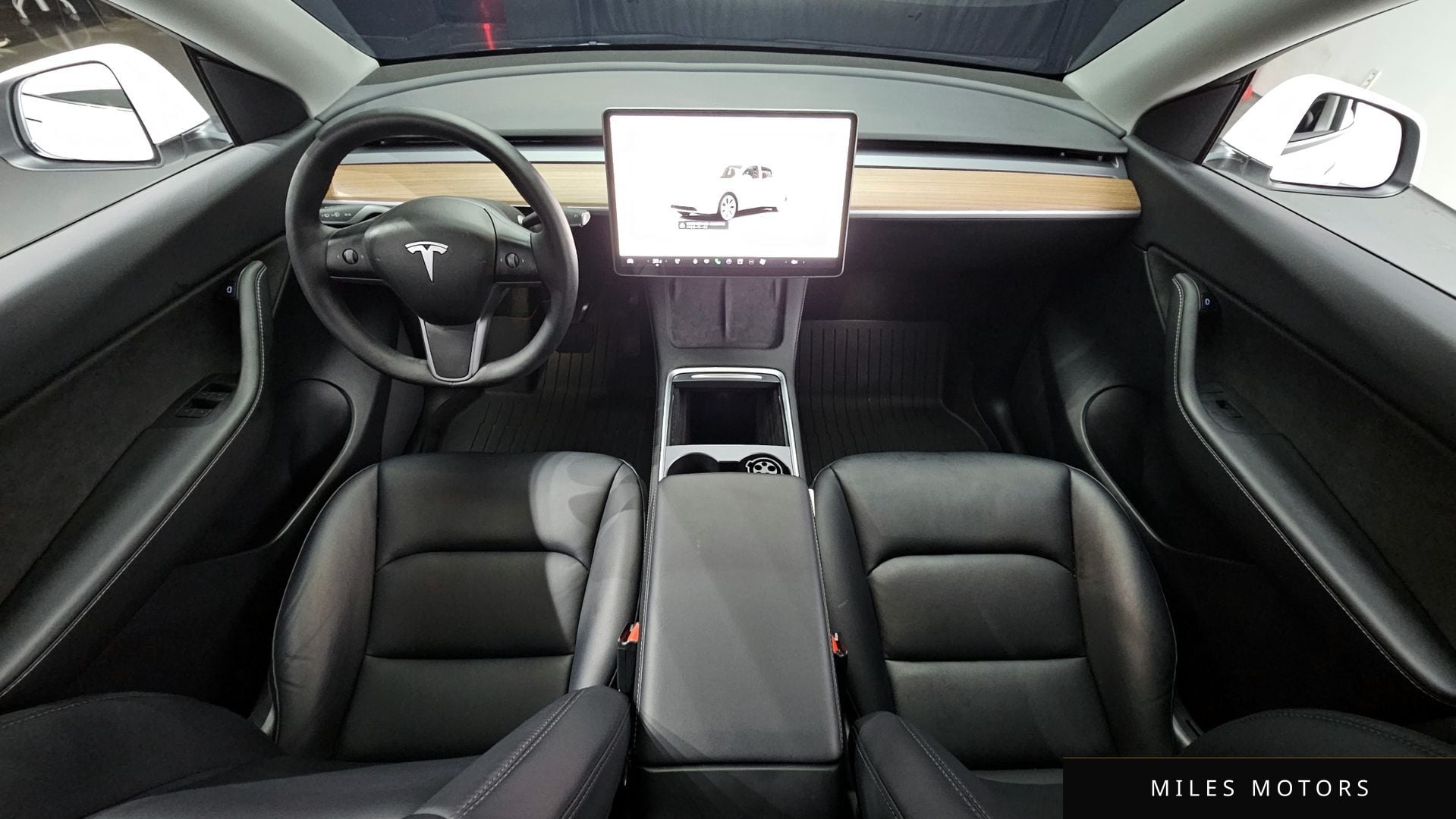 Tesla Model Y 2022 — миниатюра 7