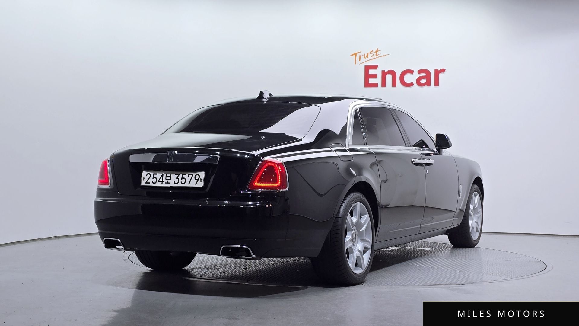 Rolls-Royce 고스트 2020 — миниатюра 2