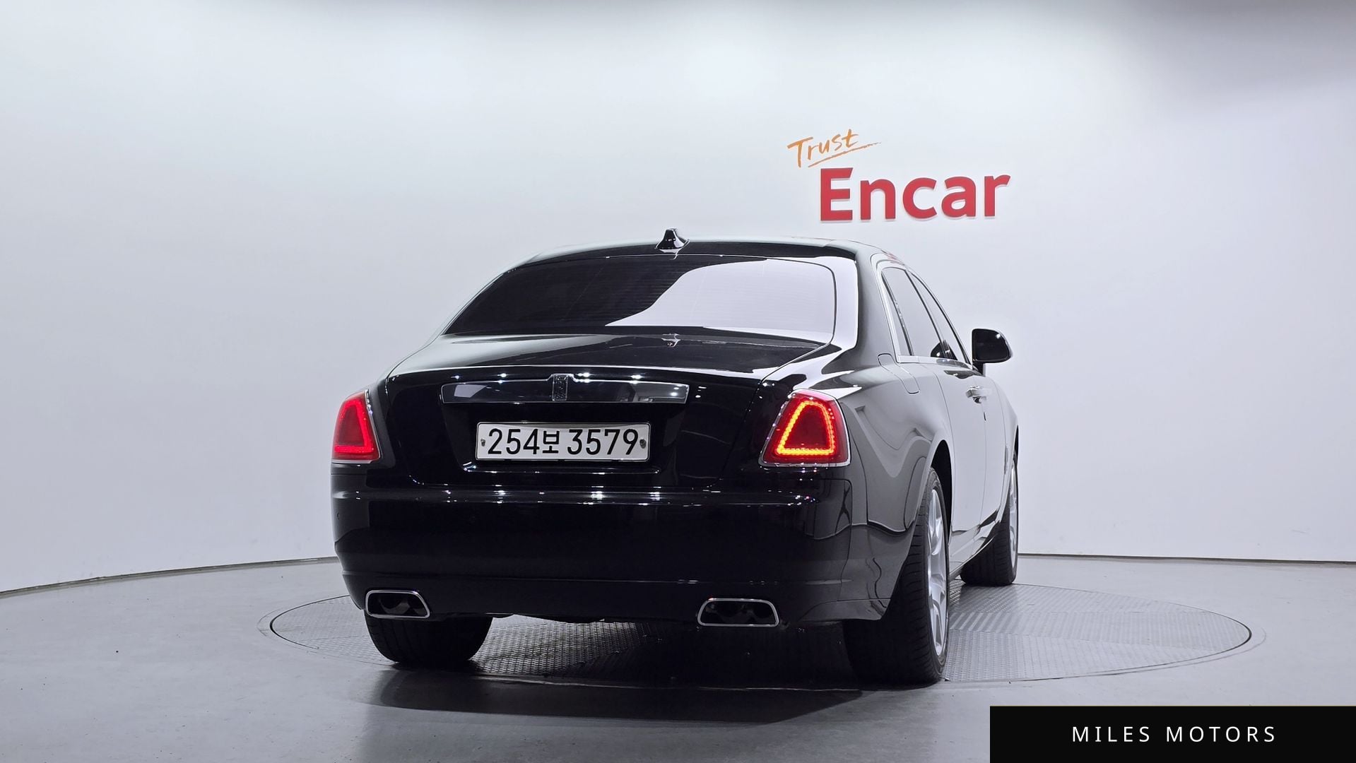 Rolls-Royce 고스트 2020 — миниатюра 4