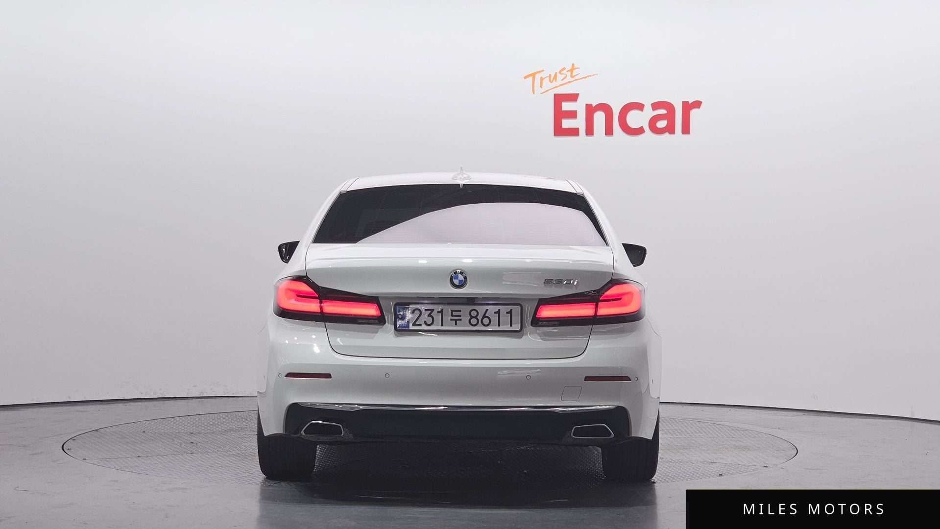 BMW 5 Series (G30) 2021 — миниатюра 4