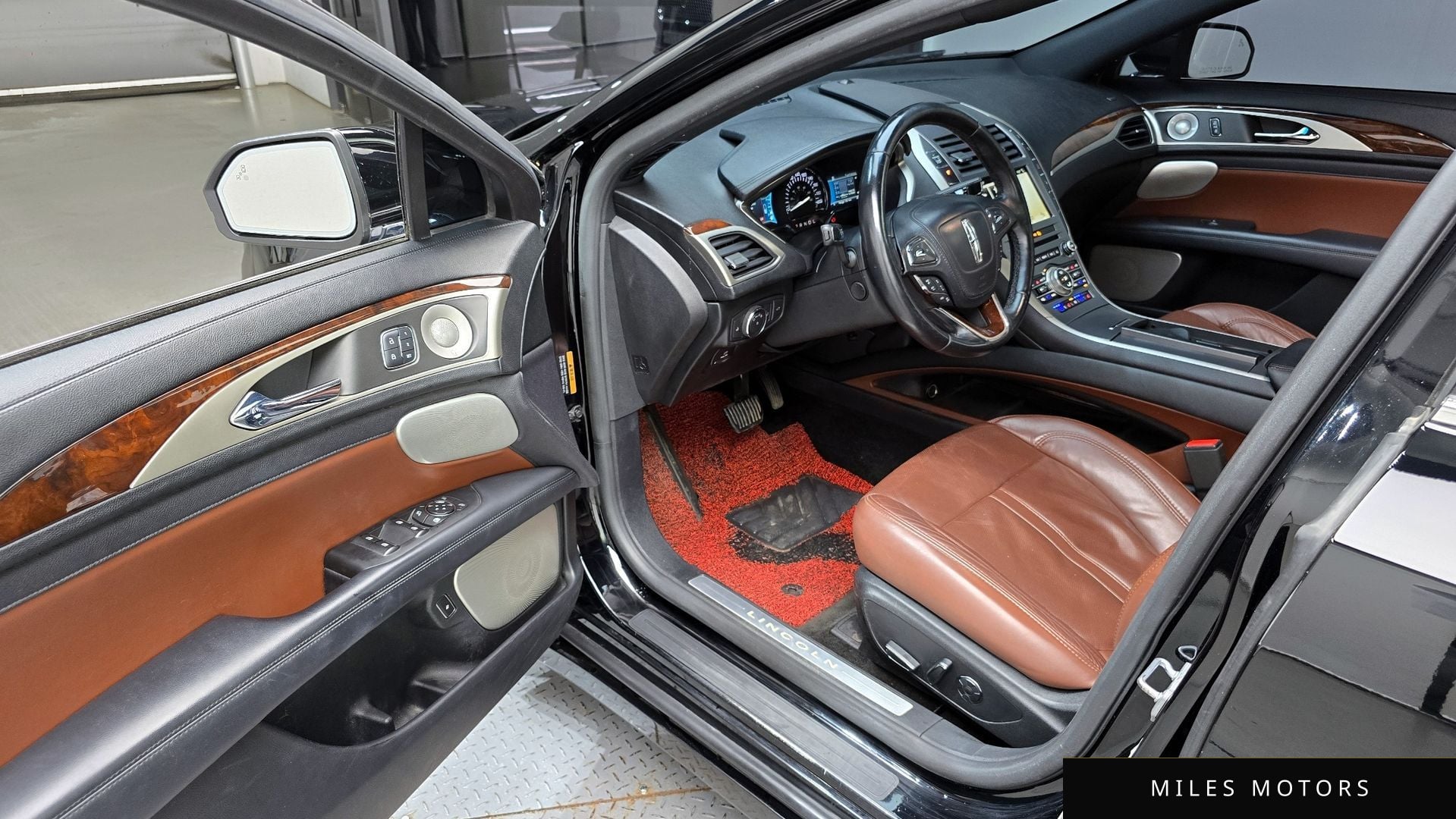Lincoln MKZ 2018 — миниатюра 11
