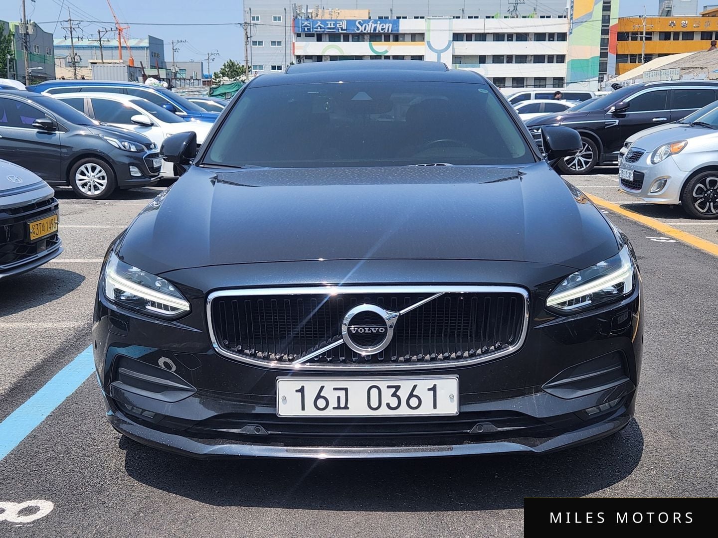 Volvo S90 2017 — фото 1 из 12