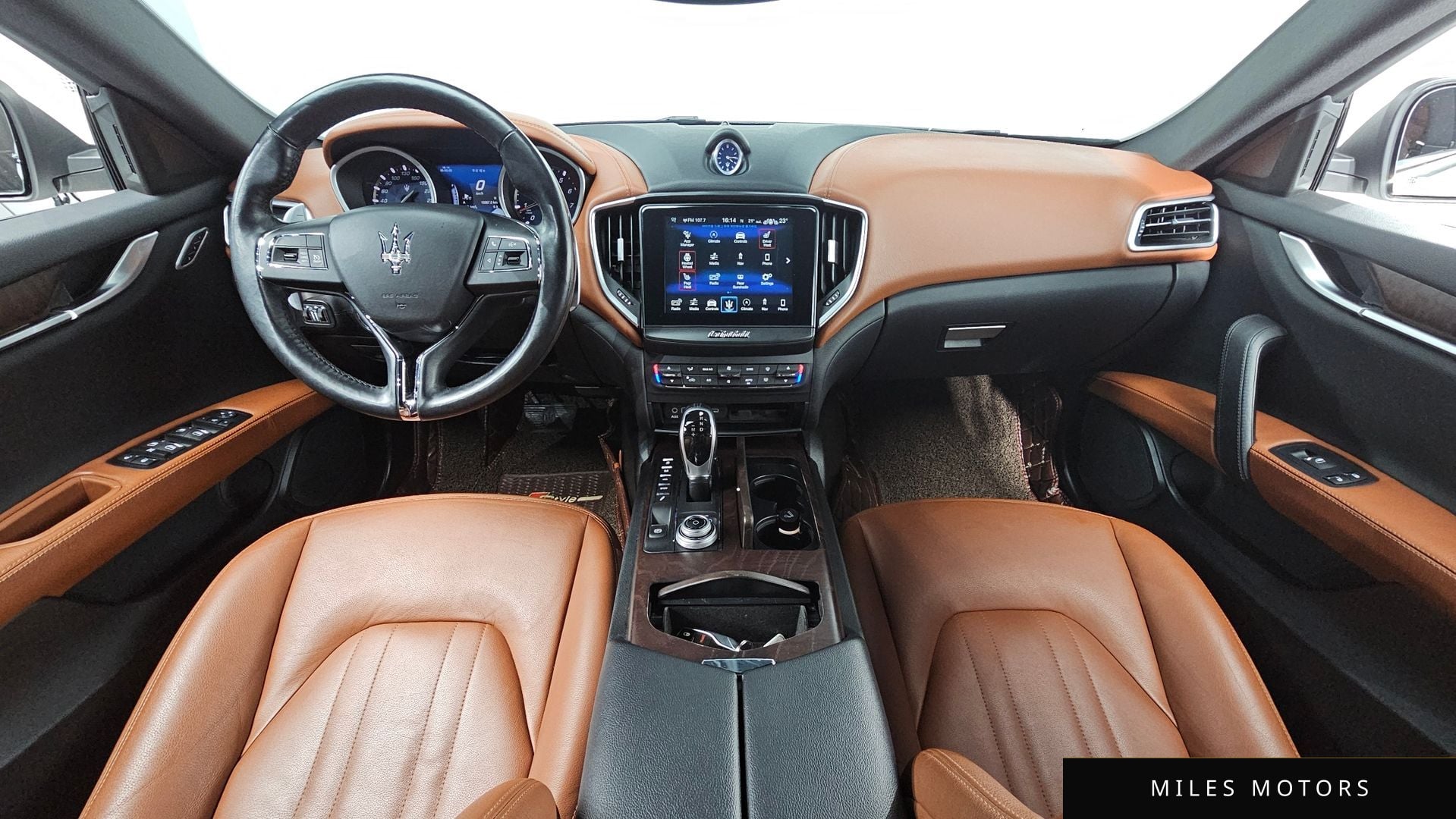 Maserati 기블리 2018 — миниатюра 7