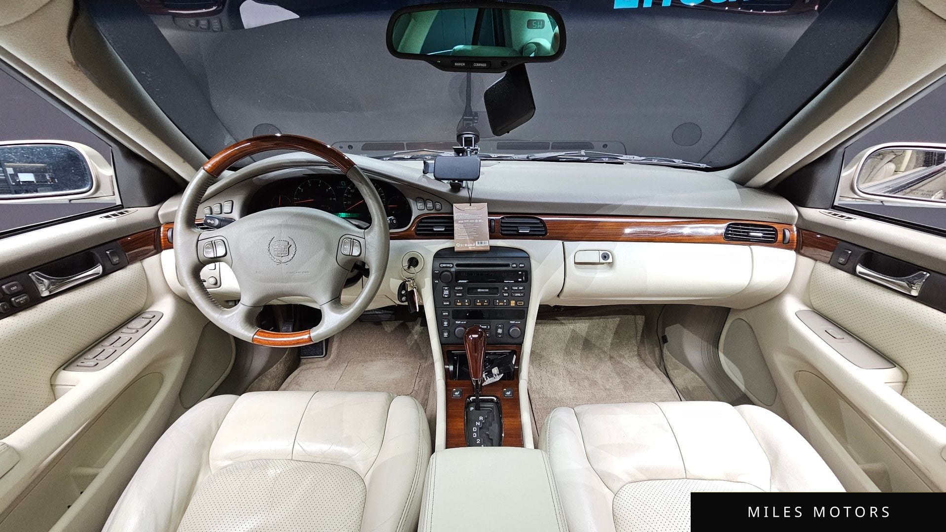 Cadillac 스빌 2000 — миниатюра 7