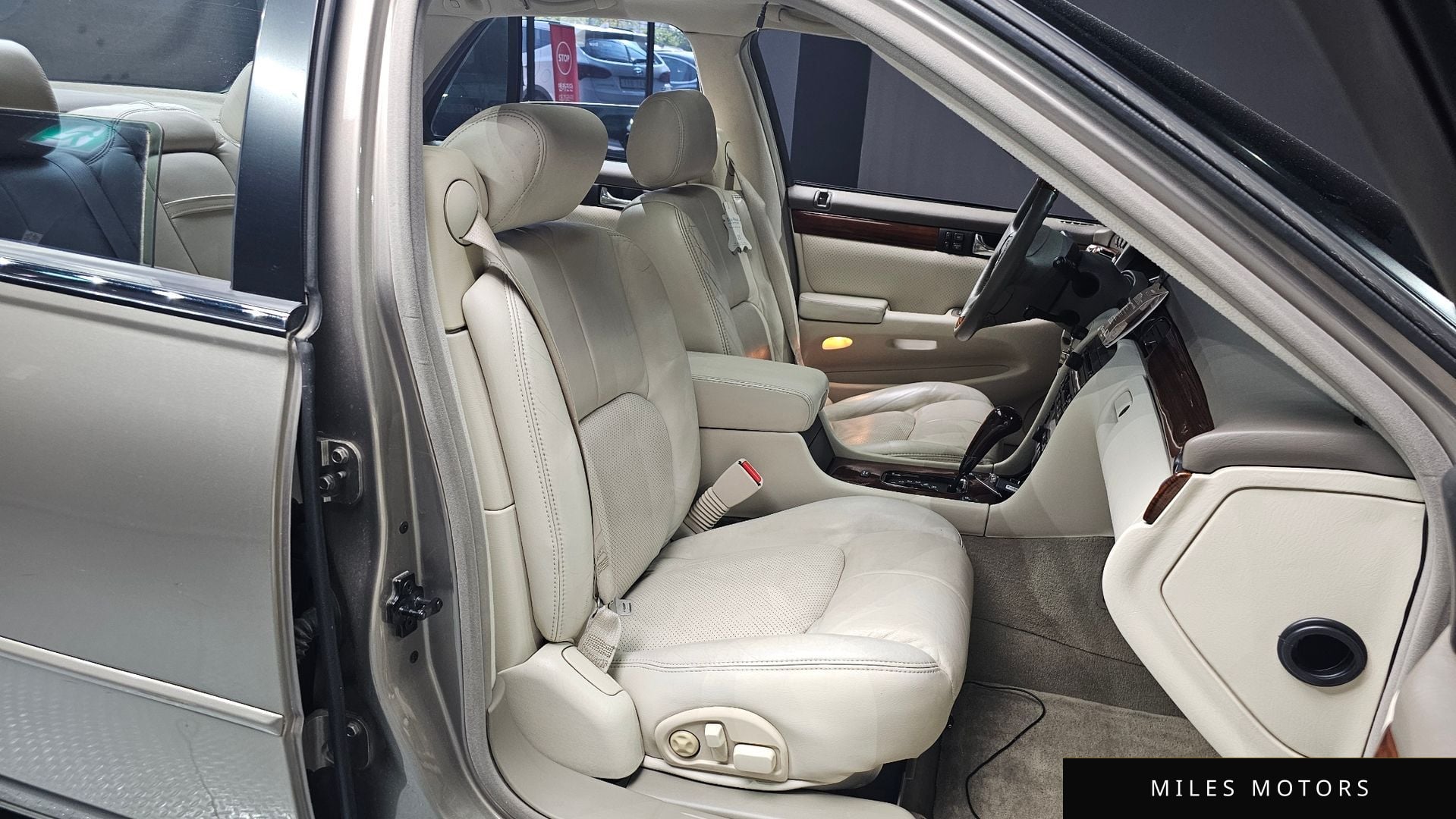 Cadillac 스빌 2000 — миниатюра 10