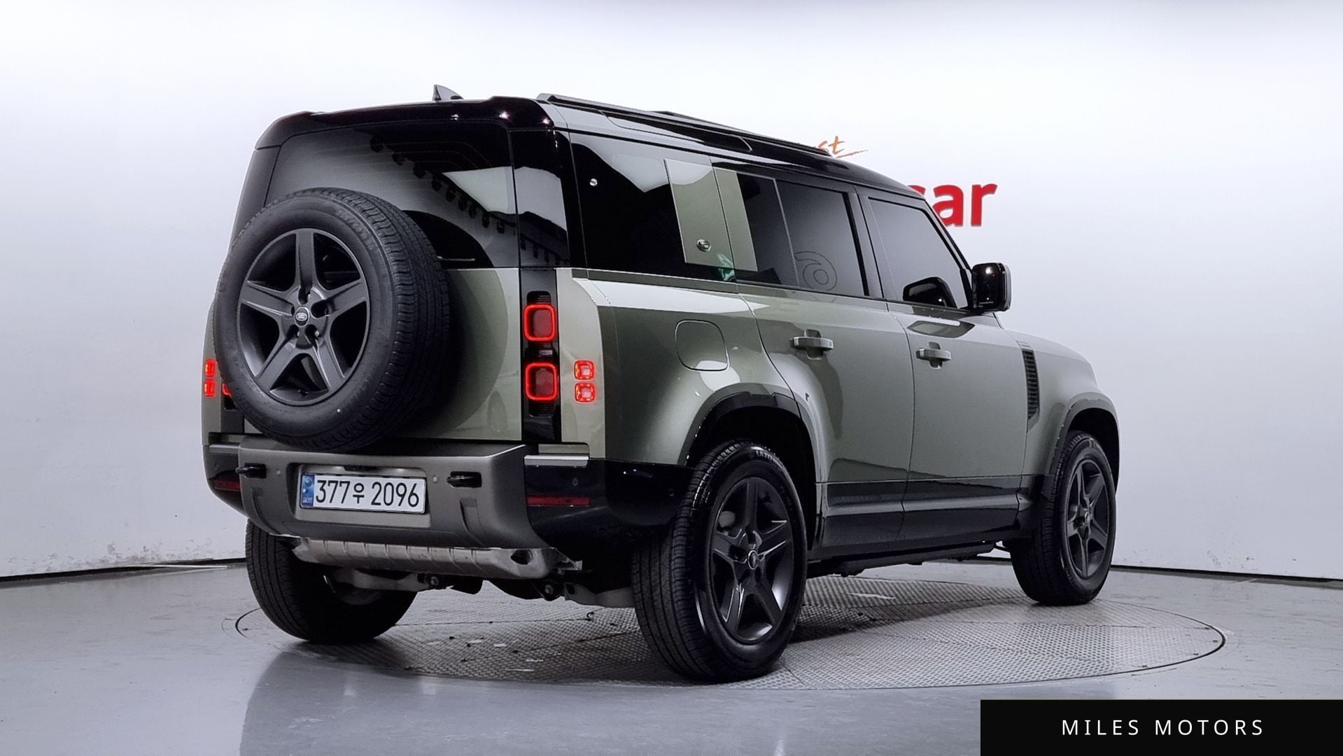 Land Rover Defender 2024 — миниатюра 2
